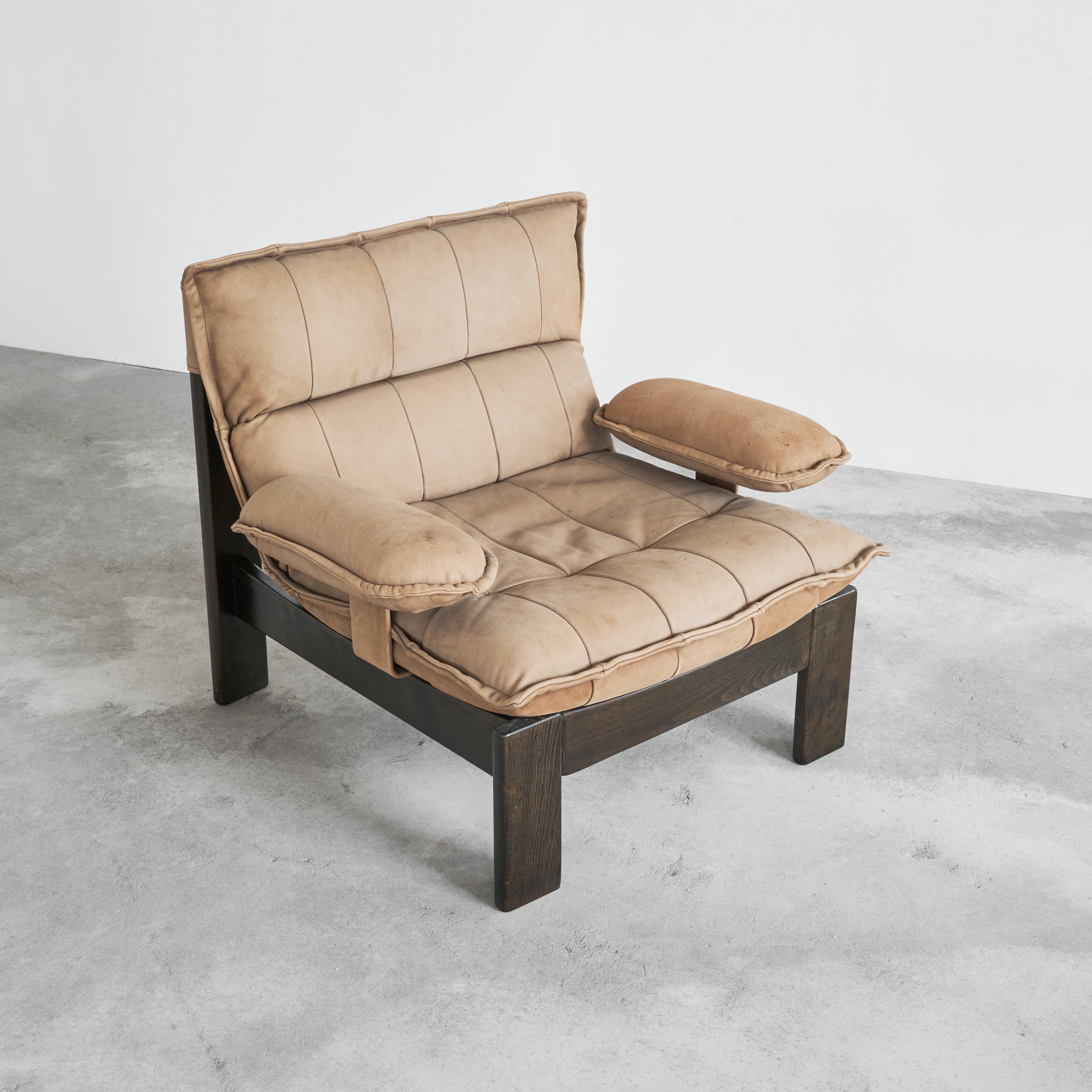 Lounge Chair in Camel Colored Suede and Stained Oak, 1970s 1