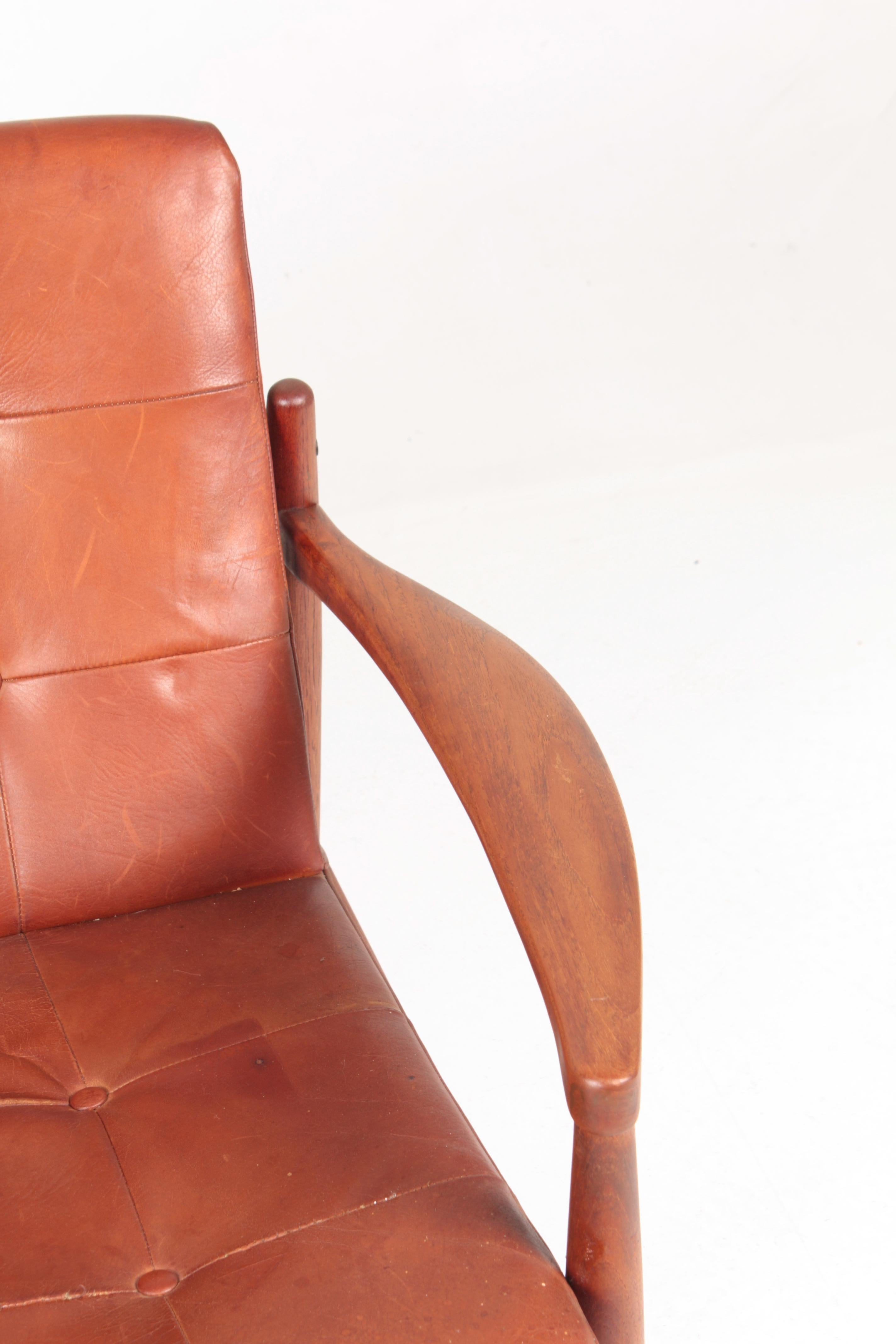 Scandinavian Modern Lounge Chair in Teak and Patinated Leather by Tove & Edvard Kindt-Larsen, 1960s