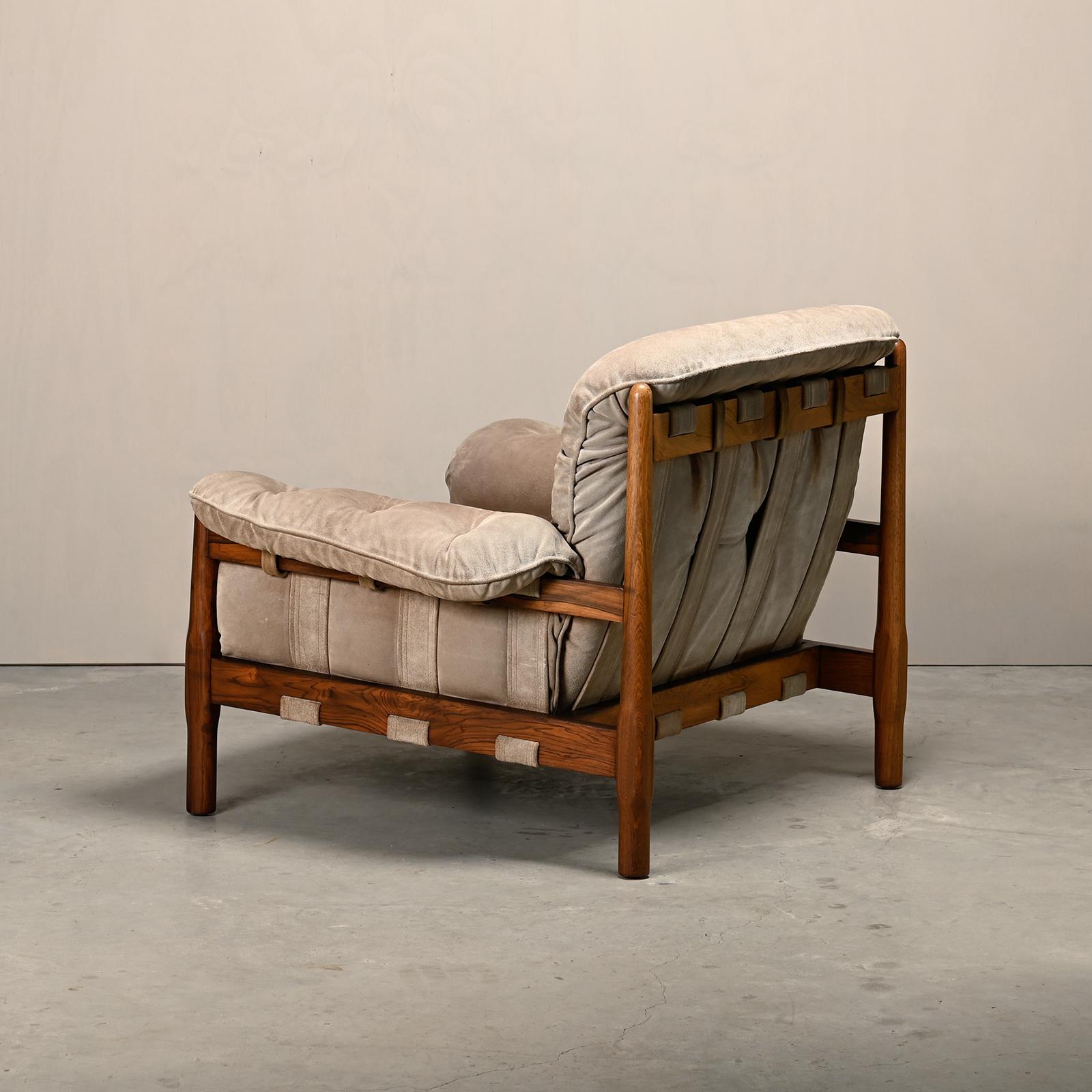 Loungesessel in der Art von Percival Lafer und Jean Gillon, Palisander und Wildleder (Brasilianisch) im Angebot