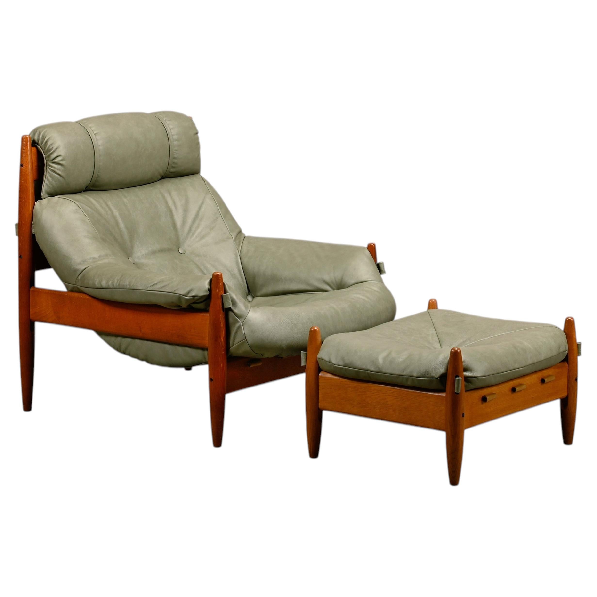 Lounge Chair in the manner of Sergio Rodrigues and Jean Gillon, Oak and Leather