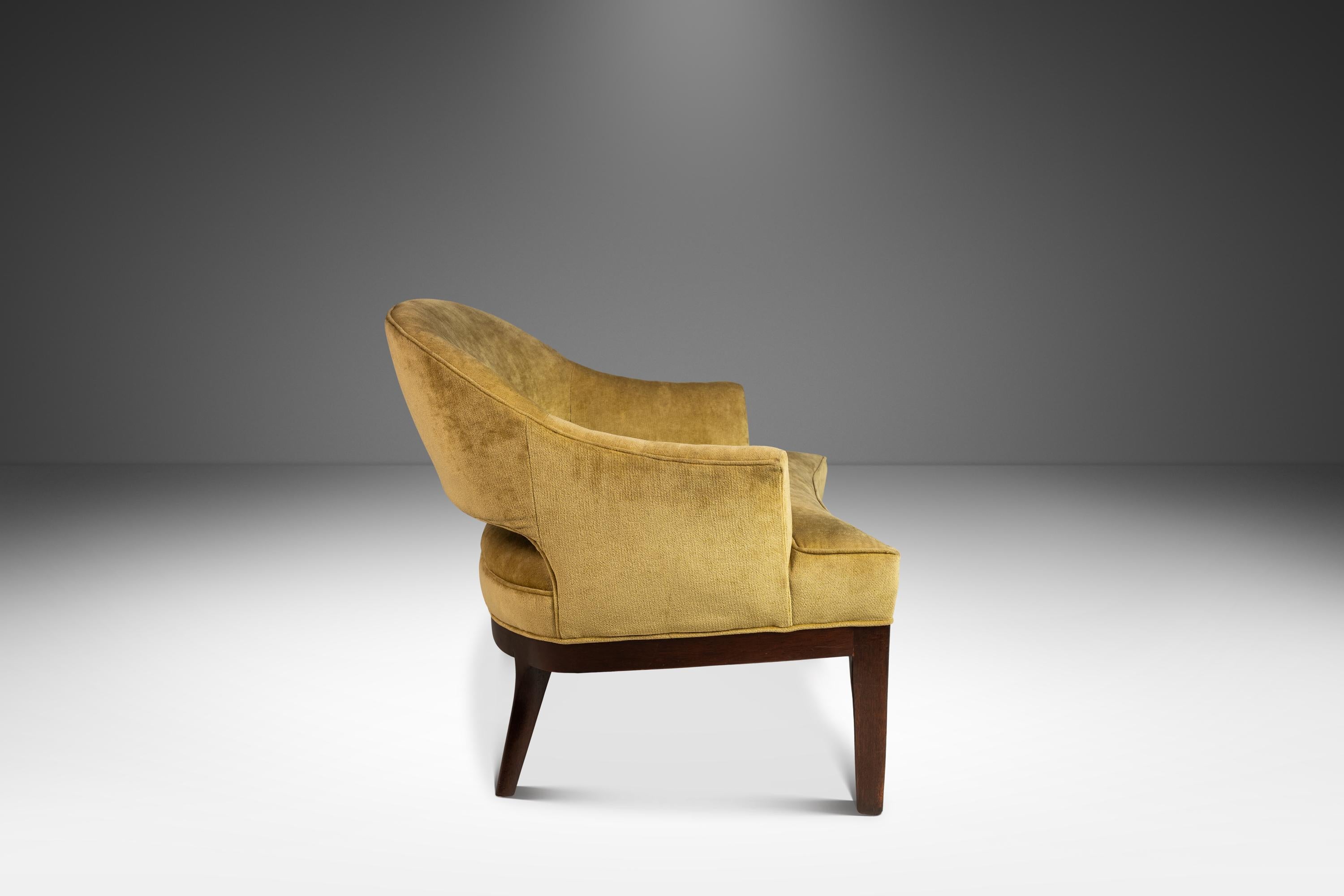 Loungesessel aus Nussbaumholz und Original-Stoff nach Harvey Probber, Usa, ca. 1970er Jahre im Zustand „Gut“ im Angebot in Deland, FL