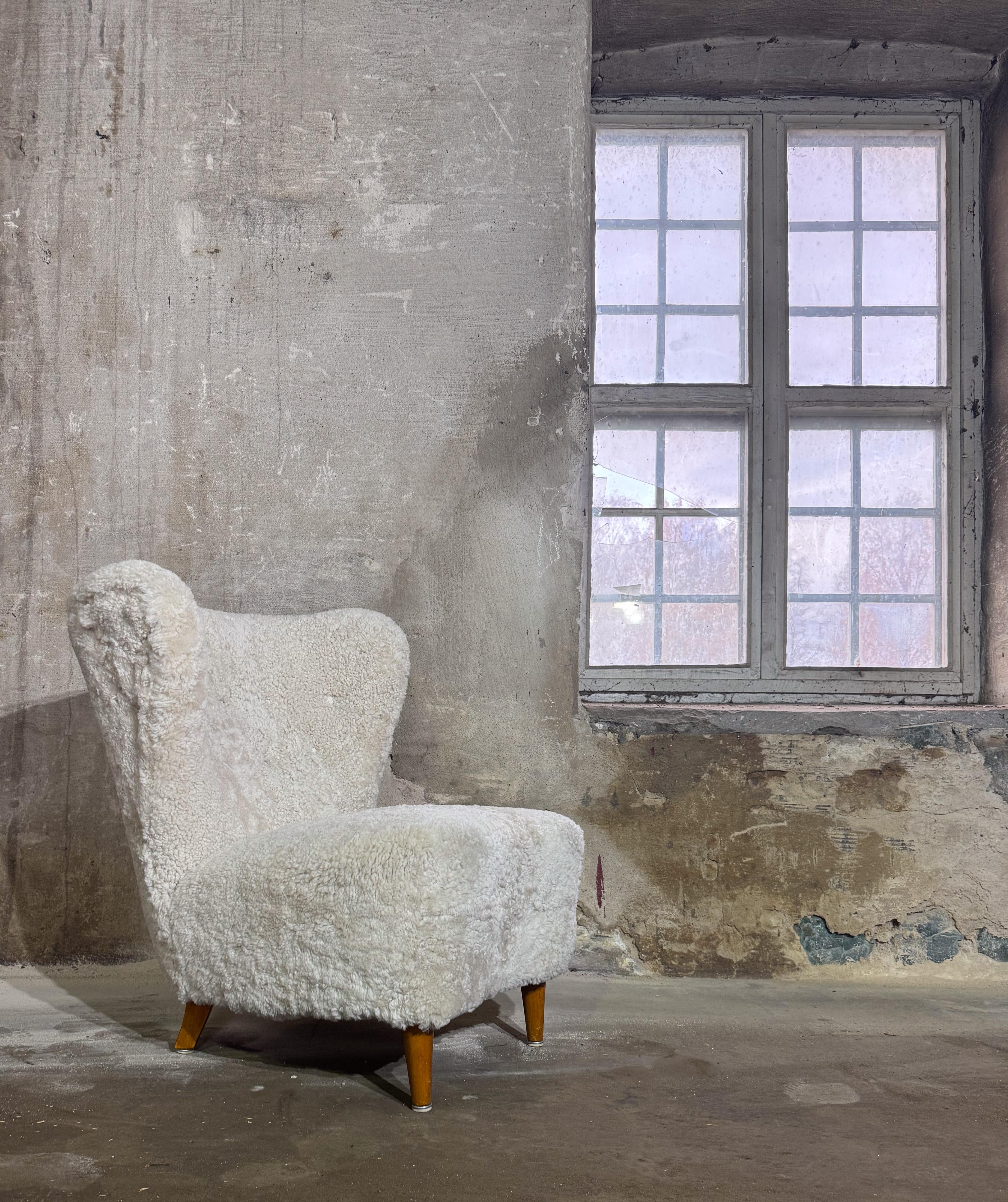 Lounge Chair Johannes Brynte in Sheepskin, Swedish Modern 1940s For Sale 12
