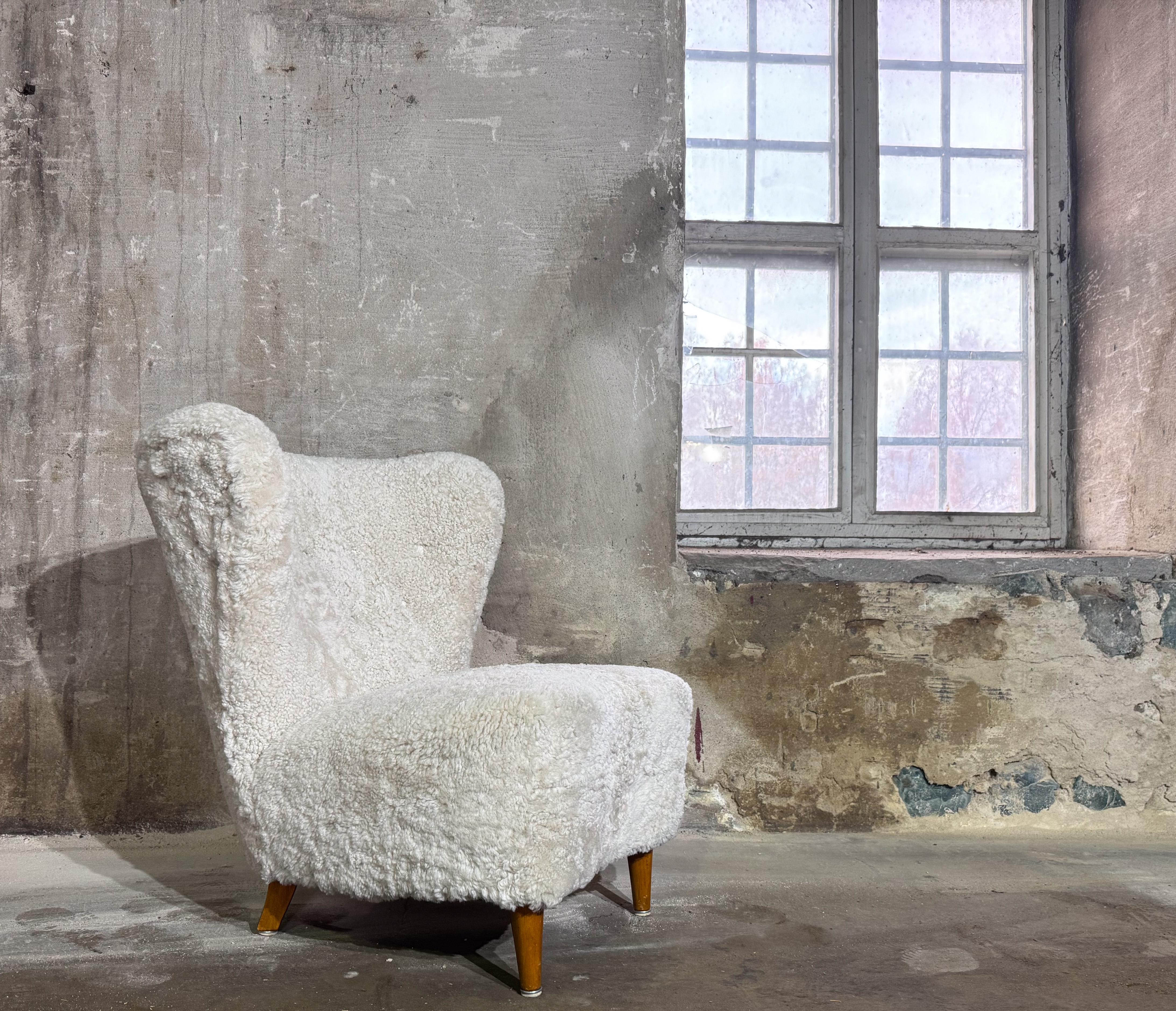 Finnish Lounge Chair Johannes Brynte in Sheepskin, Swedish Modern 1940s For Sale