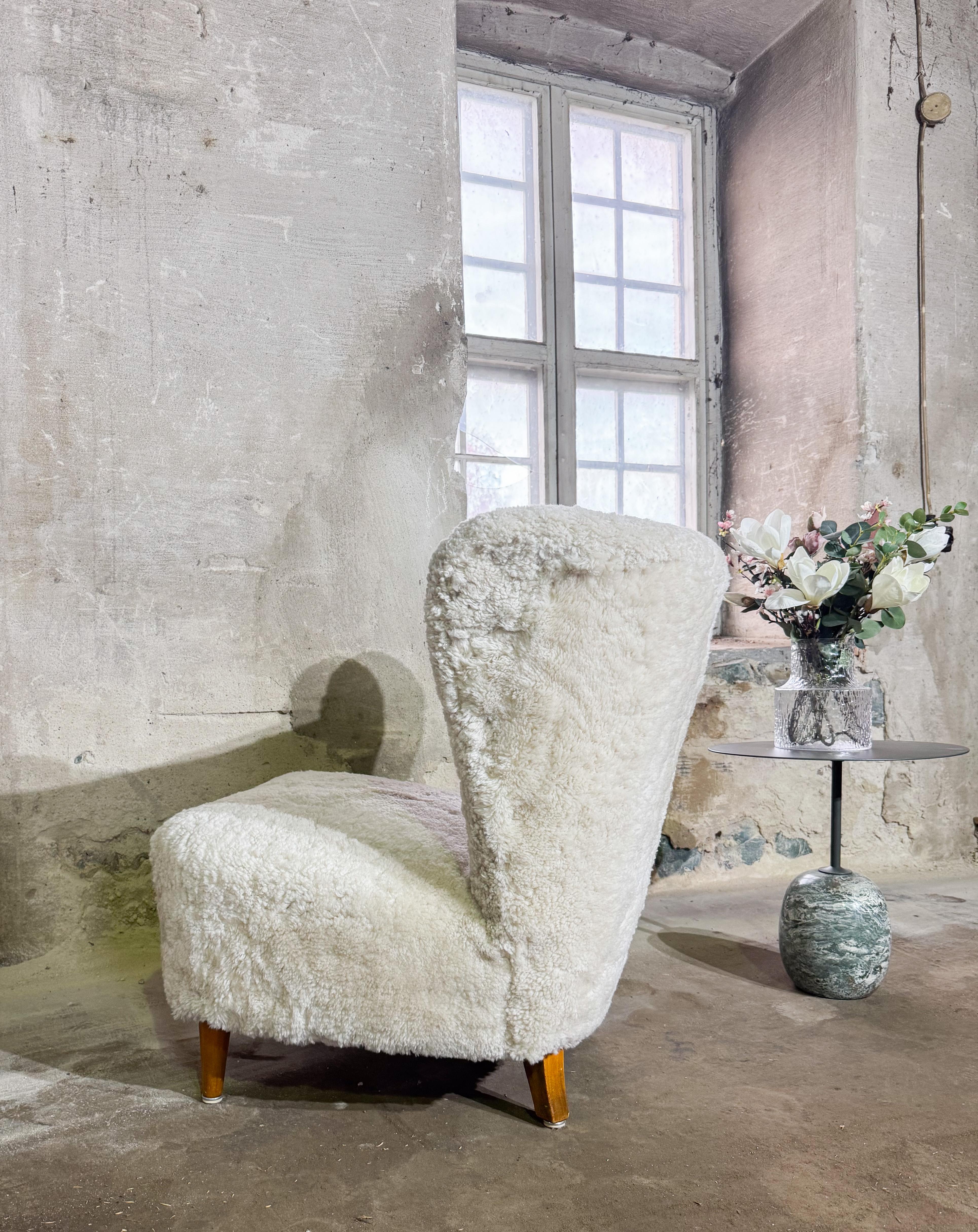Lounge Chair Johannes Brynte in Sheepskin, Swedish Modern 1940s For Sale 3