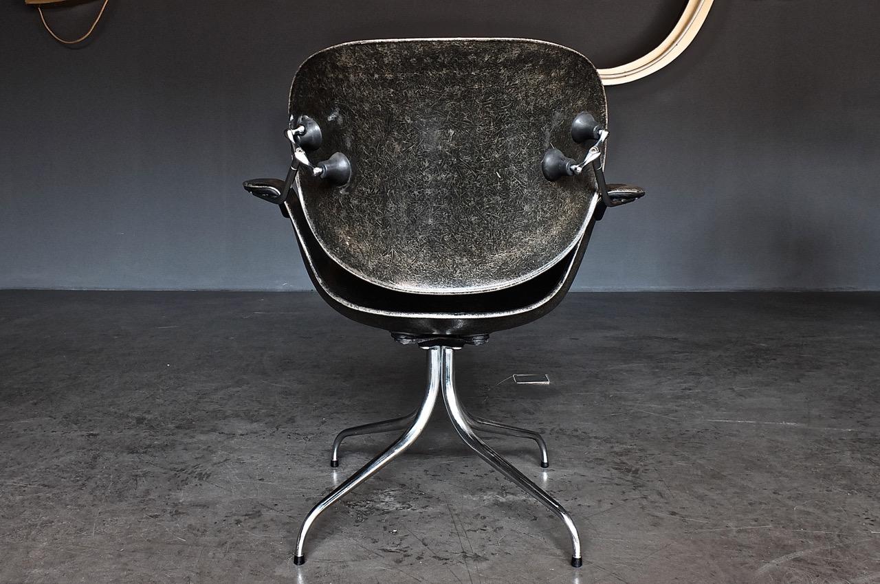 Metal Lounge Chair MAA, Charles Pollock/George Nelson Associates, Herman Miller, 1958