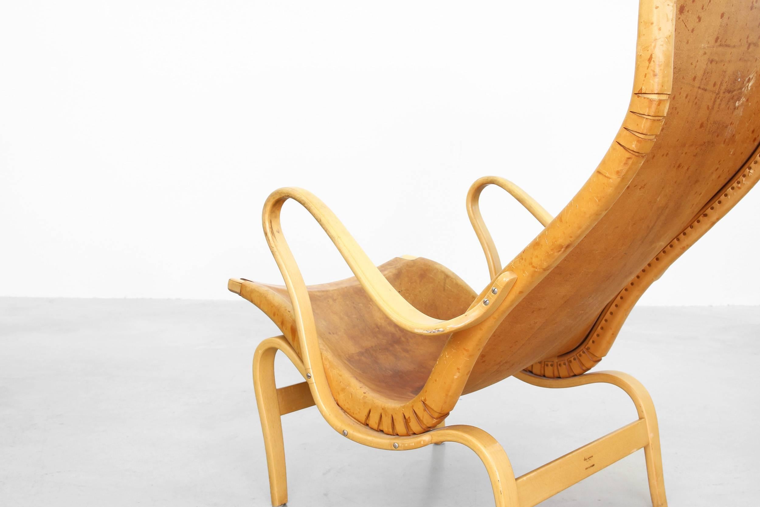 20th Century Lounge Chair Mod. Pernilla by Bruno Mathsson for Karl Mathsson, Sweden 1950s