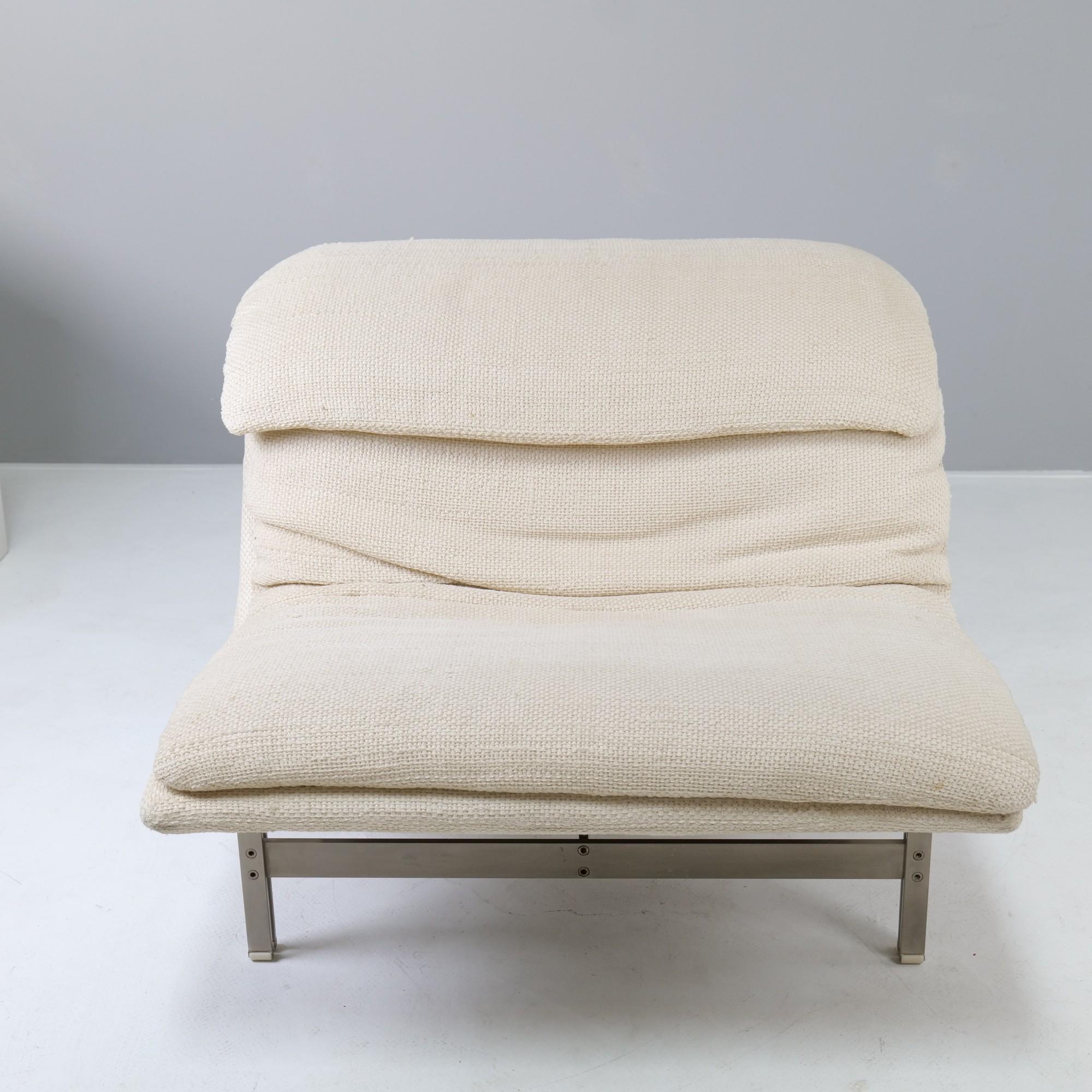  Lounge chair mod. wave by Giovanni Offredi for Saporiti Italia, 1974 For Sale 4