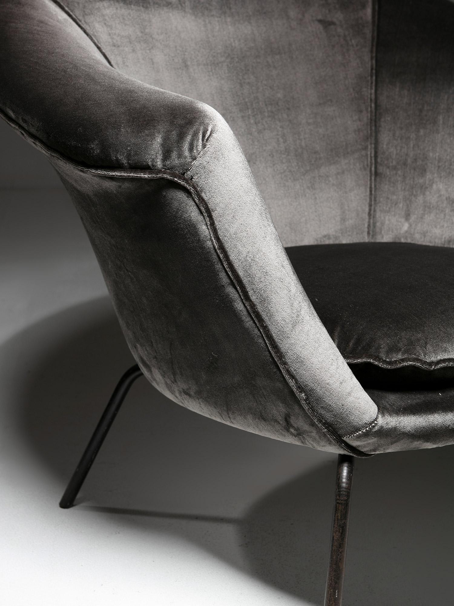 Velvet Lounge Chair Model 1003 by Henry W. Klein for Cassina, Italy, 1960s For Sale 1