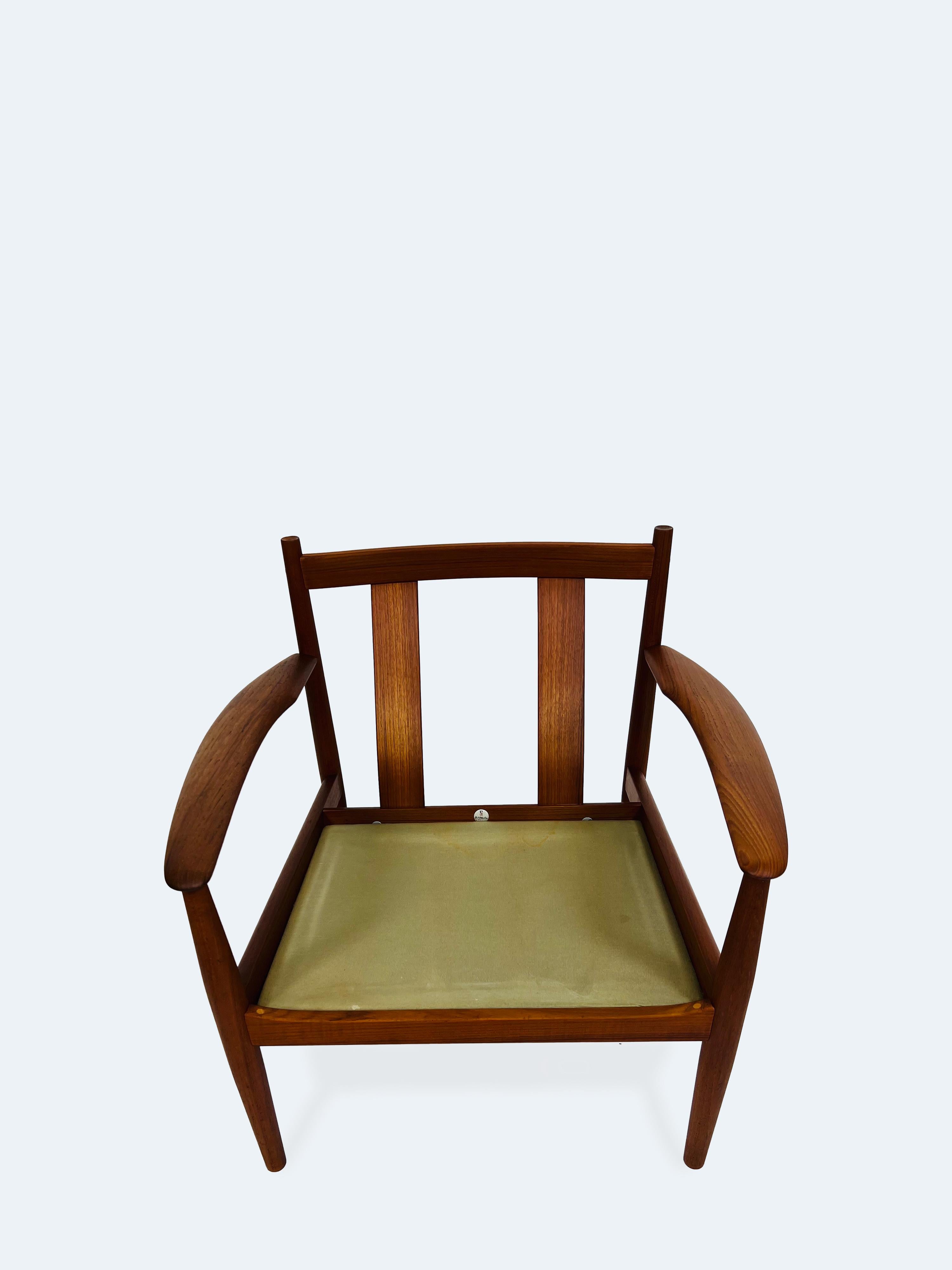 Lounge Chair Model 118 by Grete Jalk for France & Son, 1960s For Sale 1