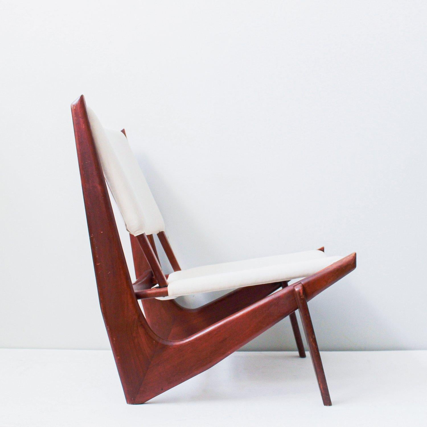 Easy chair designed by Bertil V. Behrman for AB Engens Fabriker. The model name is 233 and comes from the 
