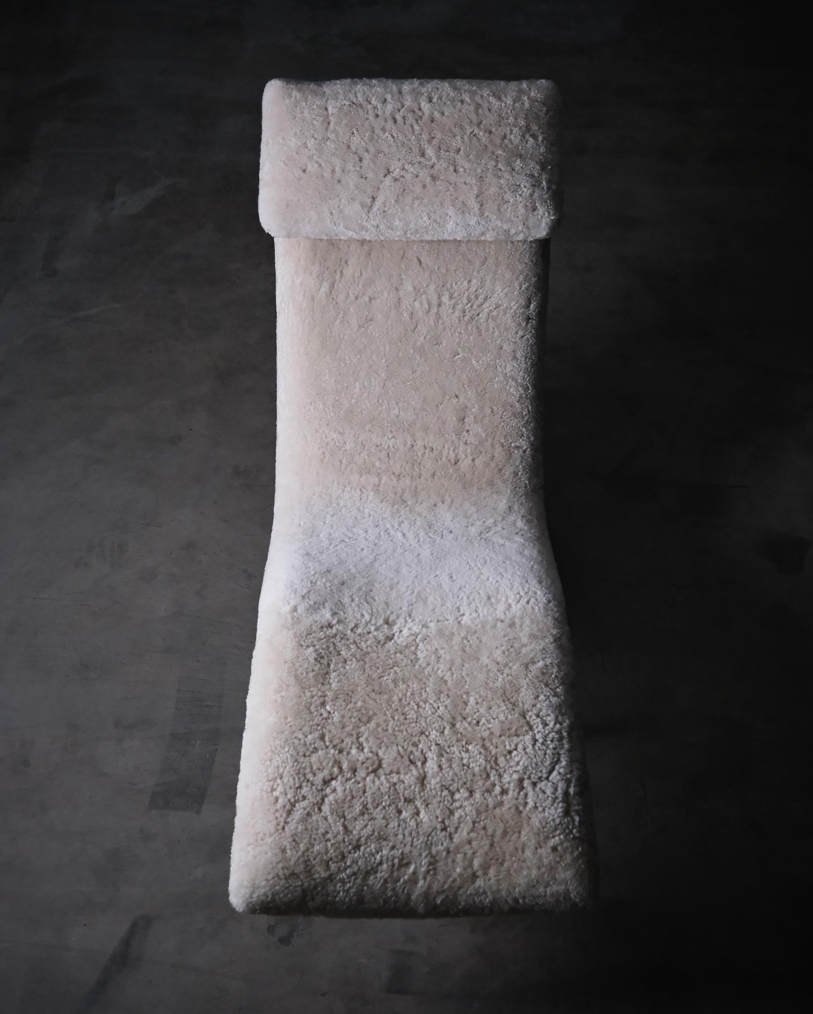 Lounge chair 'model 36' by Bruno Mathsson, Sweden, 1938 Cuero en venta