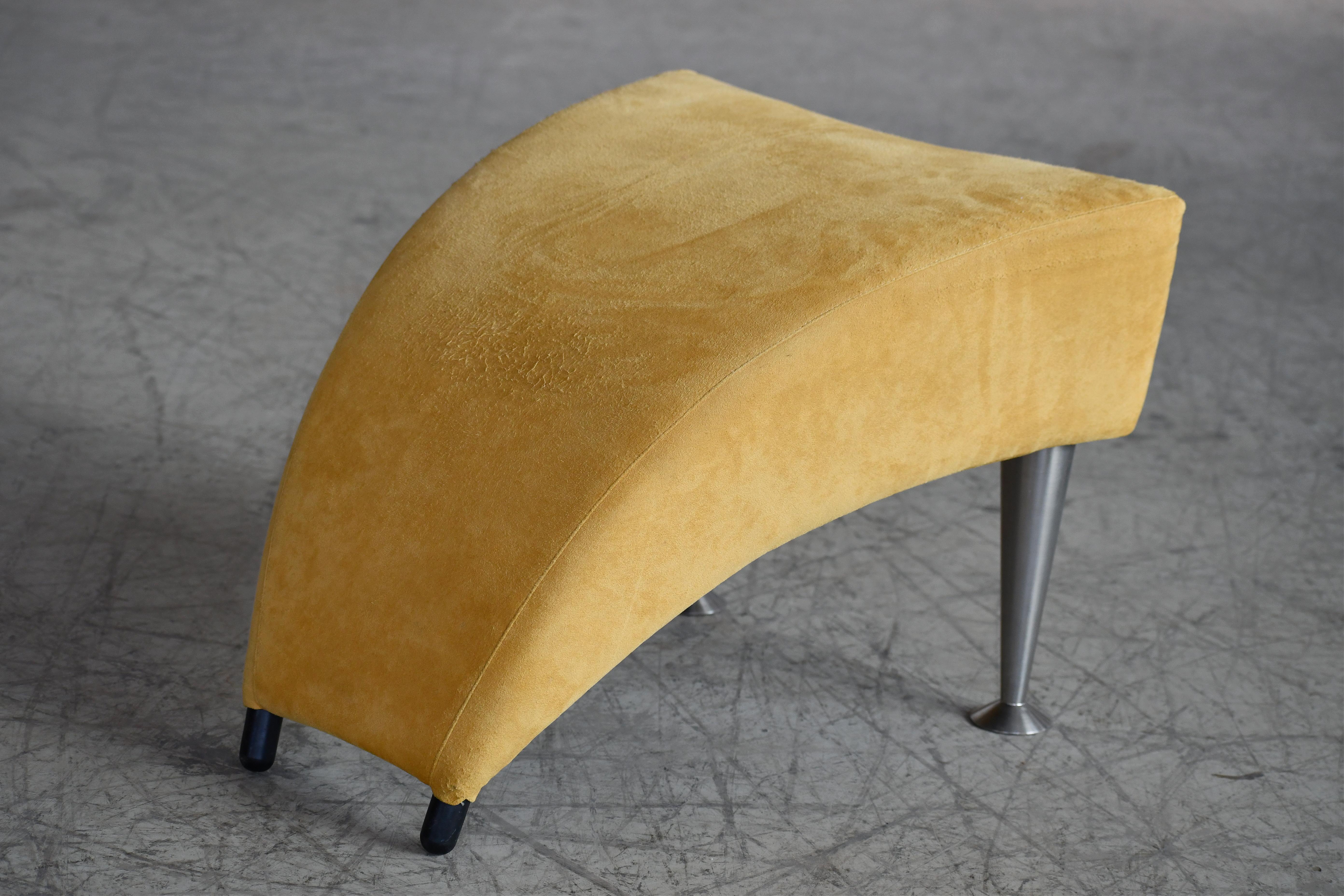 Lounge Chair Model Castor with footstool by Gijs Papavoine for Montis For Sale 3