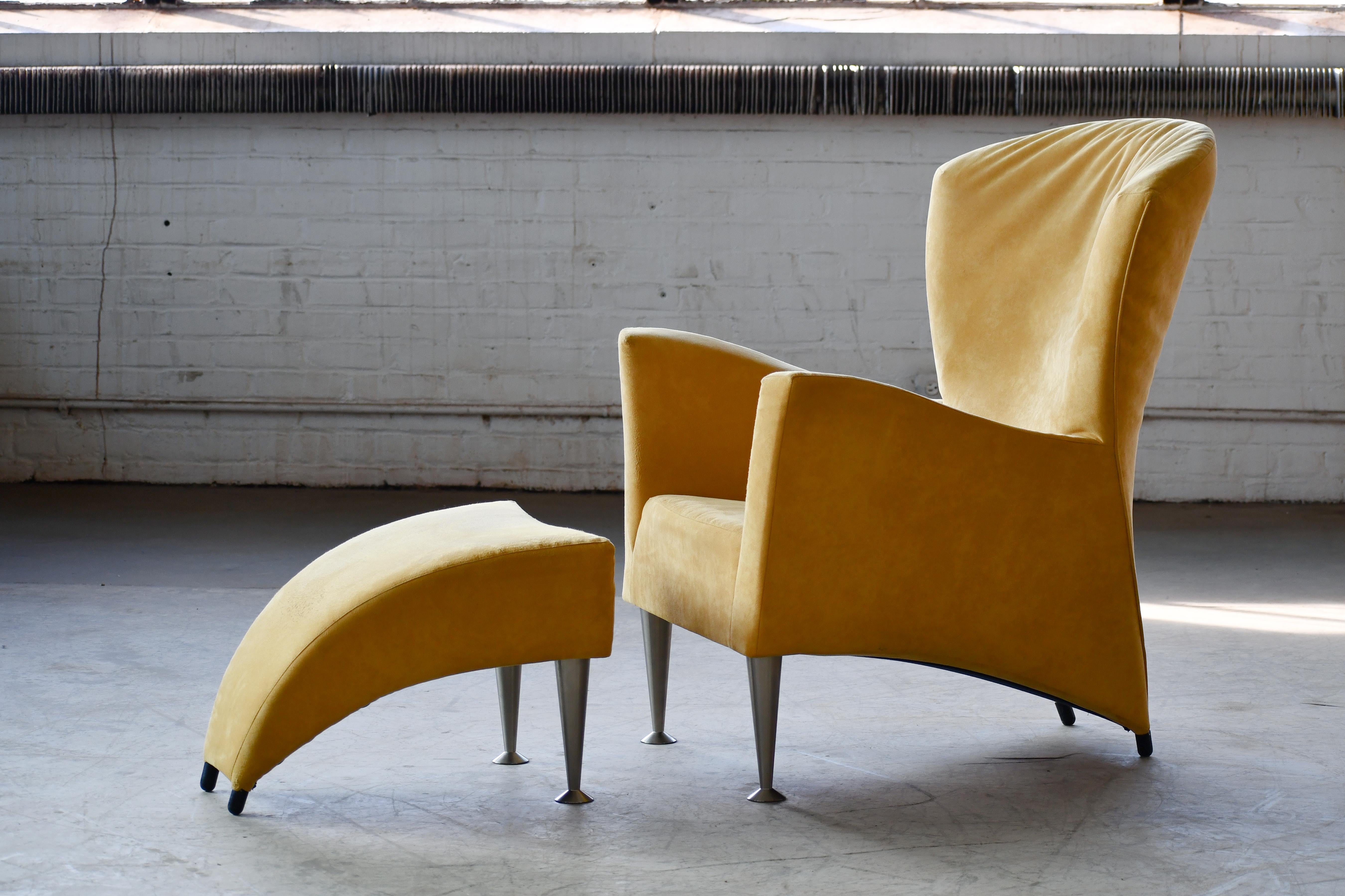 Néerlandais Modèle de fauteuil de salon moulé avec repose-pieds de Gijs Papavoine pour Montis en vente