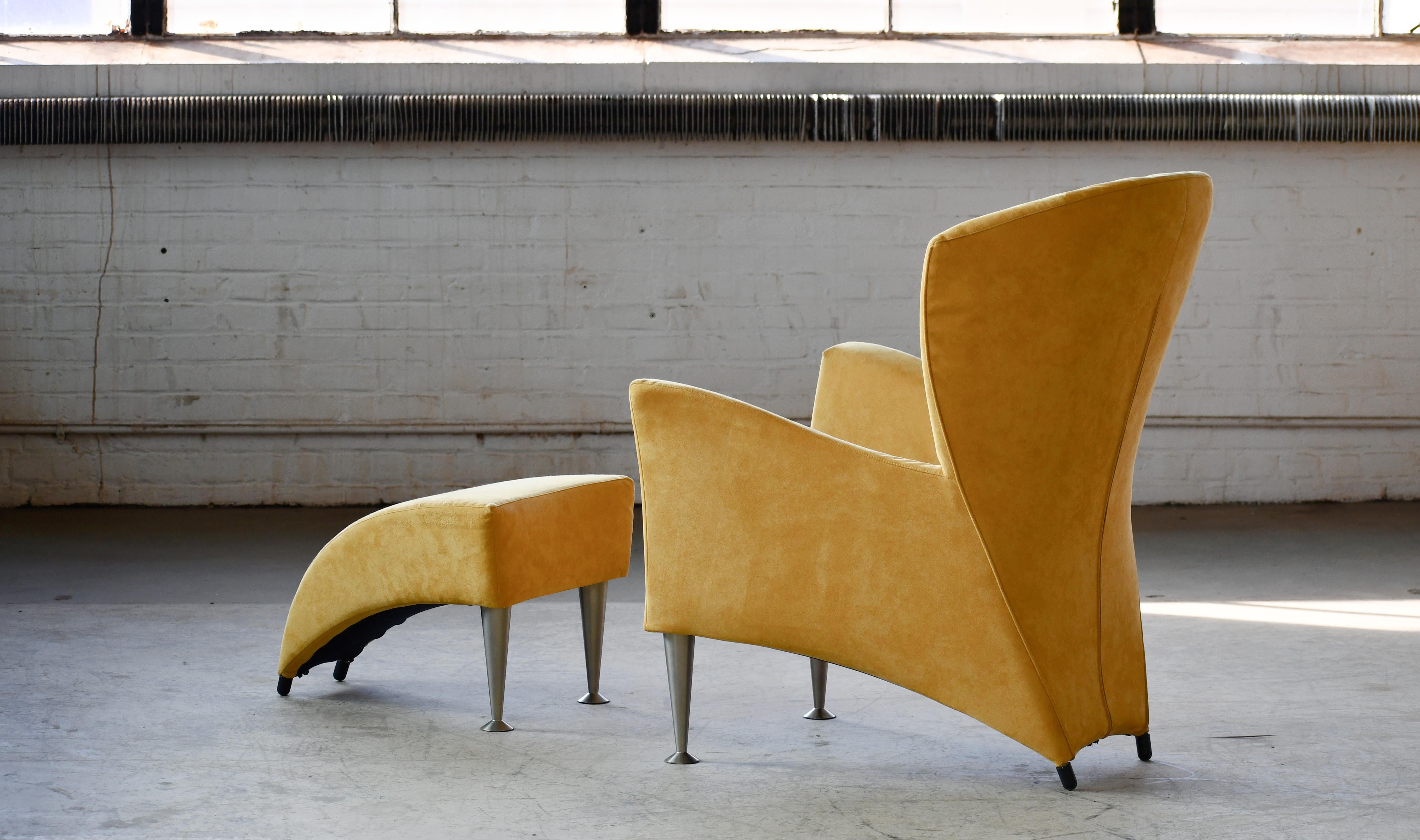 Late 20th Century Lounge Chair Model Castor with footstool by Gijs Papavoine for Montis For Sale