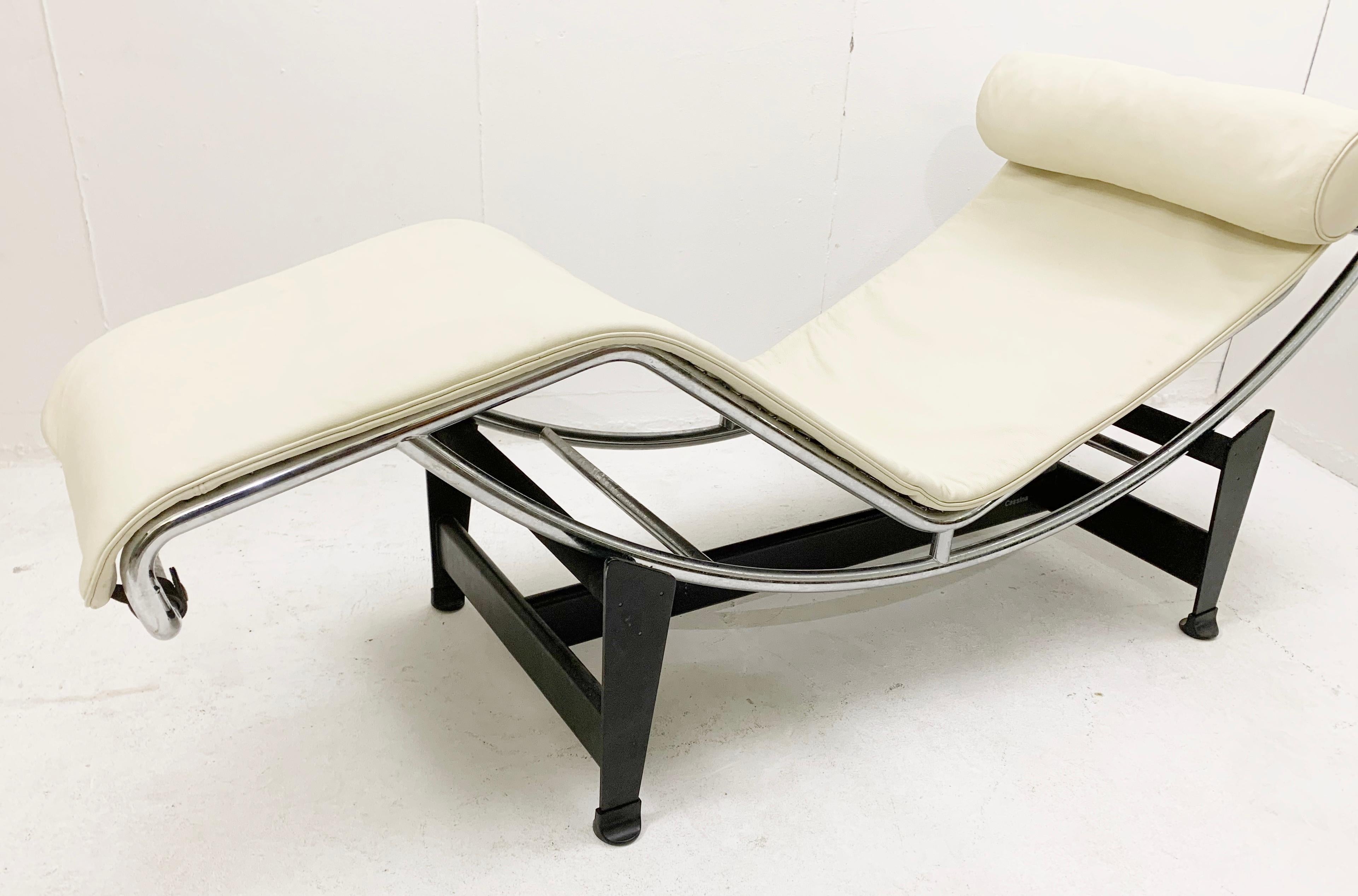 Lounge Chair Model LC4 by Charlotte Perriand, Le Corbusier and Pierre Jeanneret  7