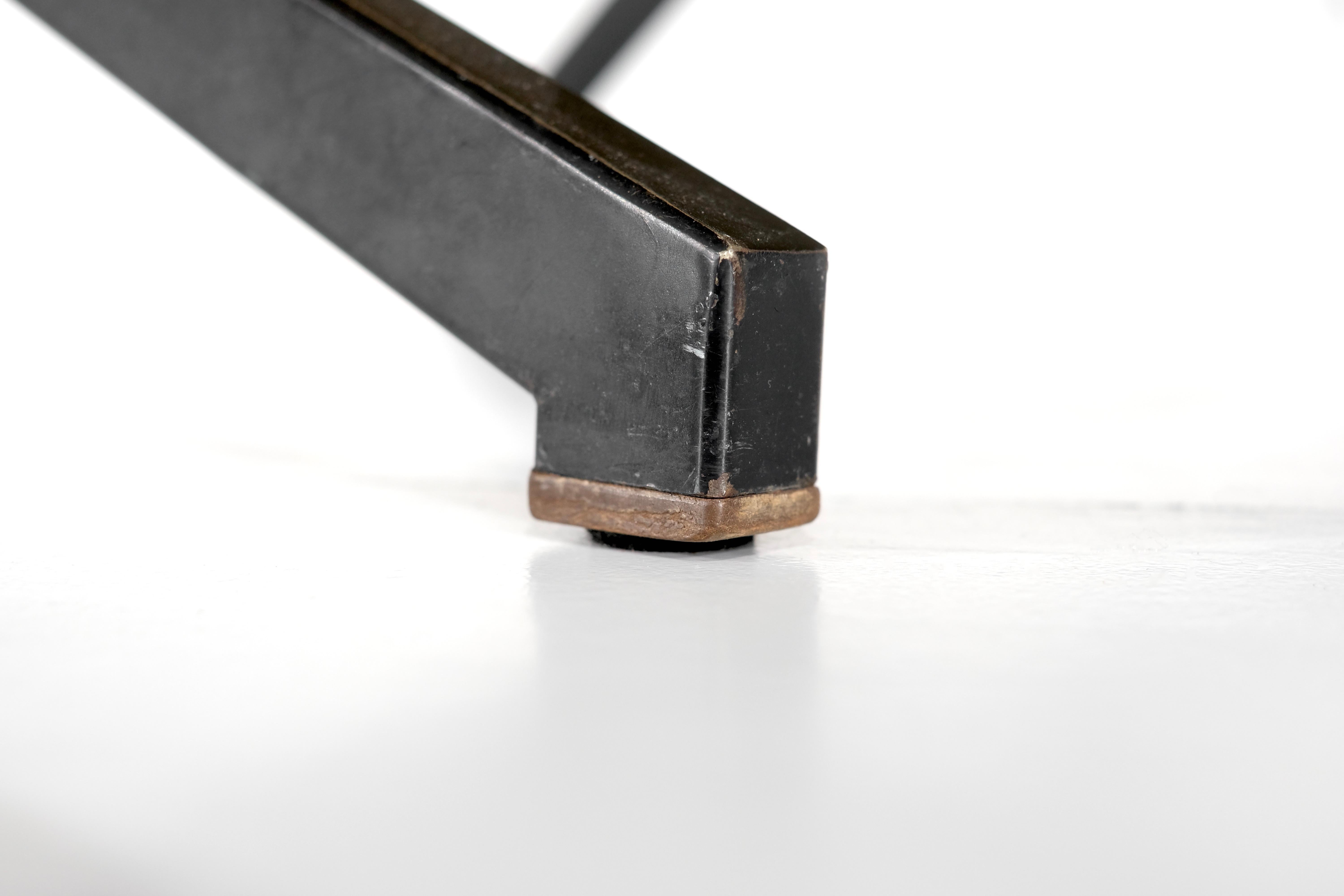 Chaise longue modèle 