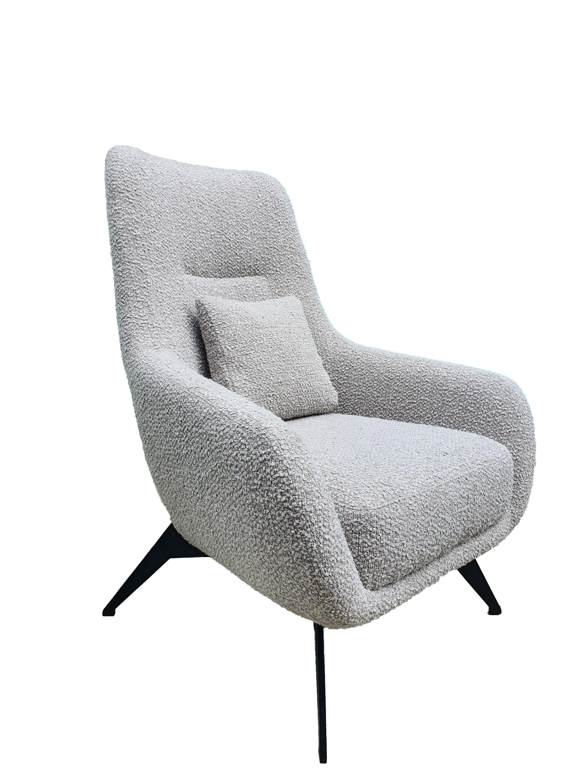 Minimalist Lounge Chair - Modern Sculptural Seating For Sale