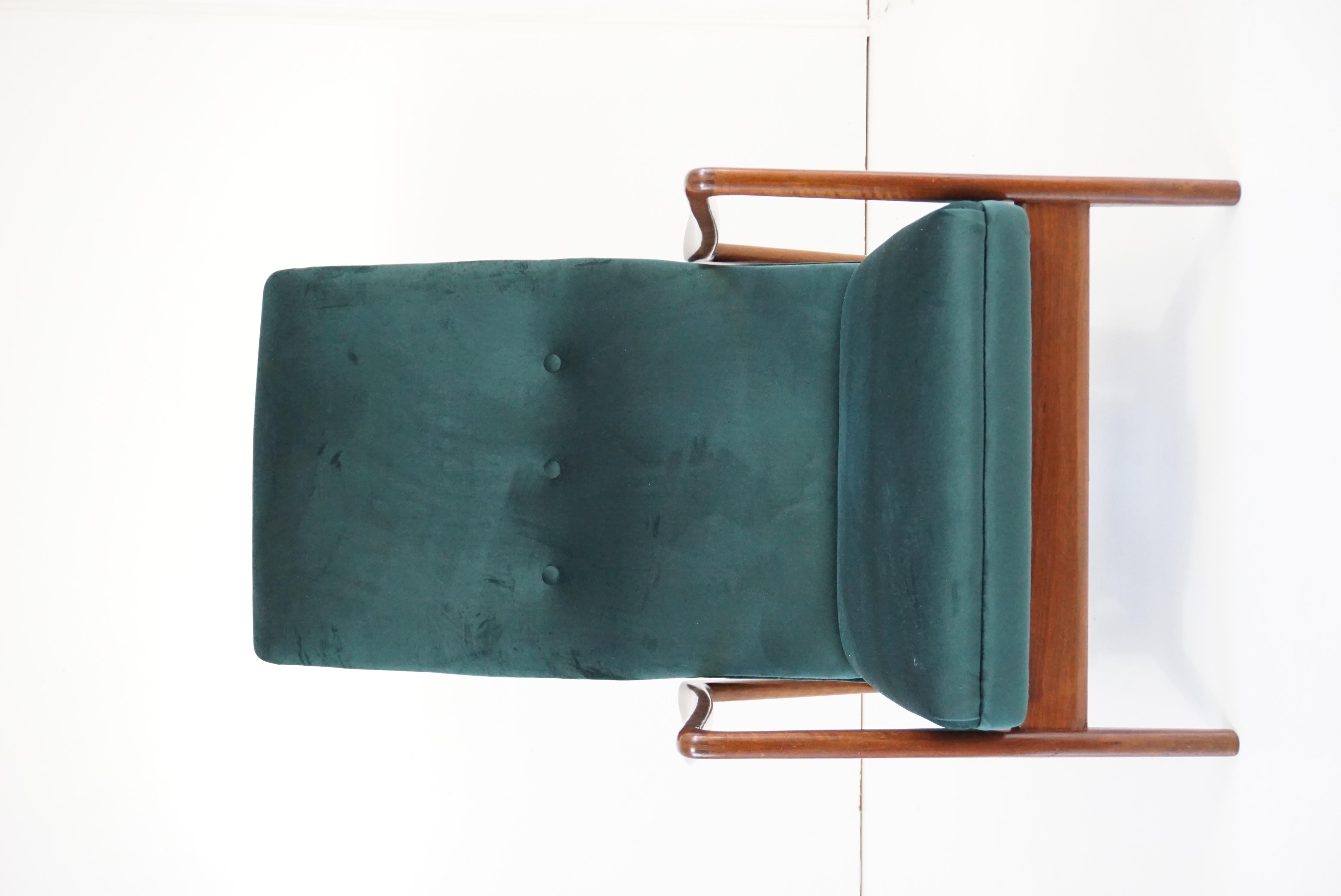 Mid-Century Modern Lounge Chair N.829 by Cassina Sel. by Gio Ponti for the Hotel Pdp Sorrento, 1964