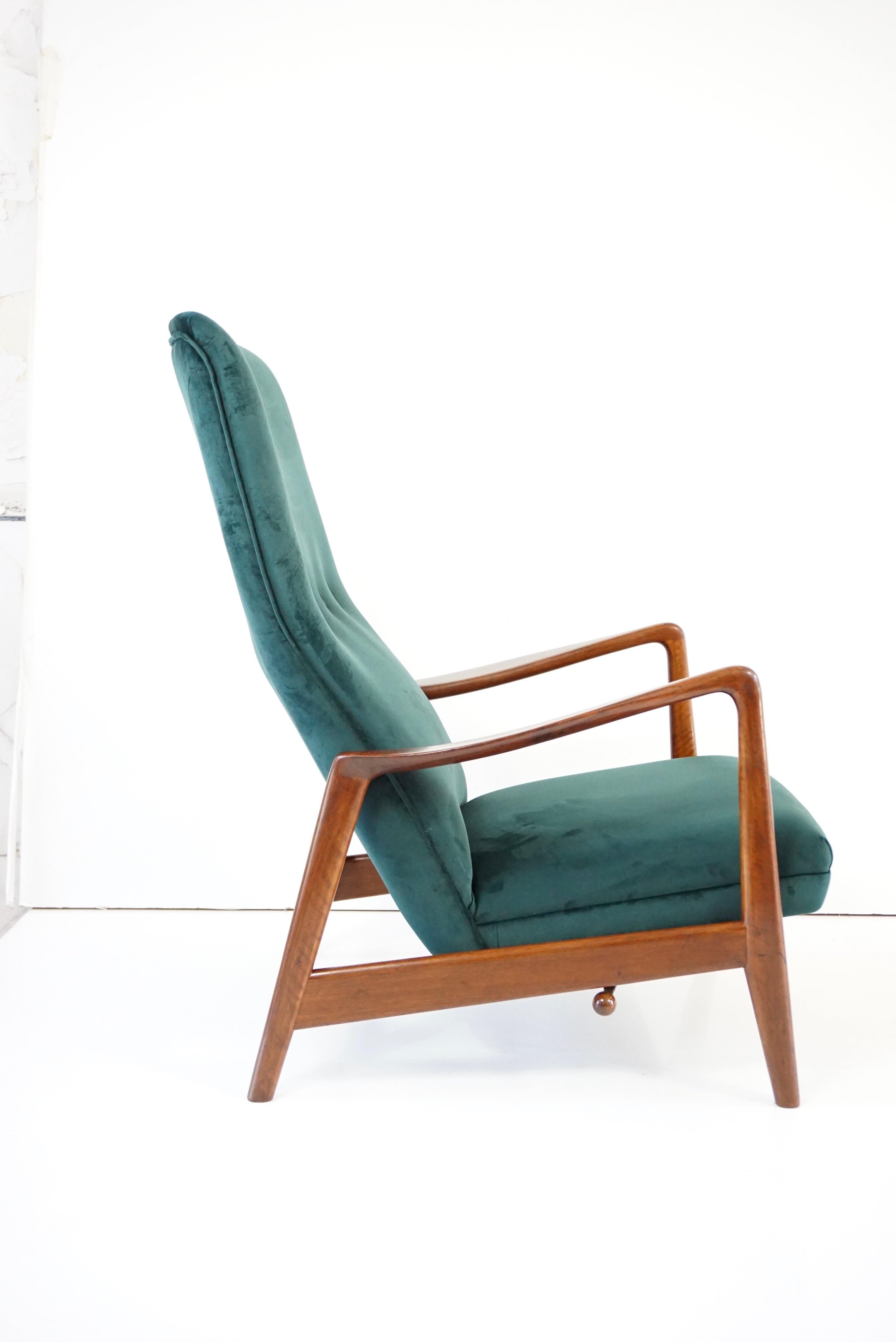 Velvet Lounge Chair N.829 by Cassina Sel. by Gio Ponti for the Hotel Pdp Sorrento, 1964
