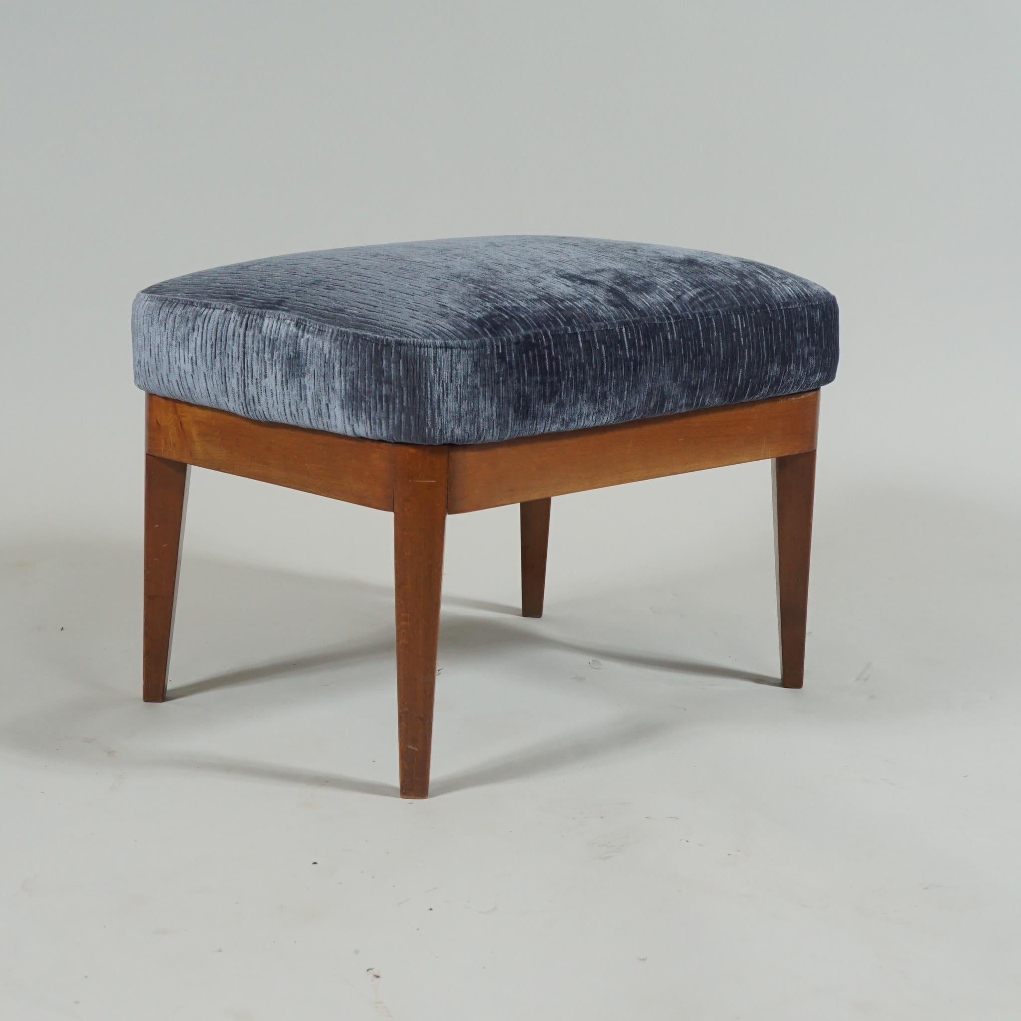 Lounge Chair & Ottoman by Anker Petersen 1