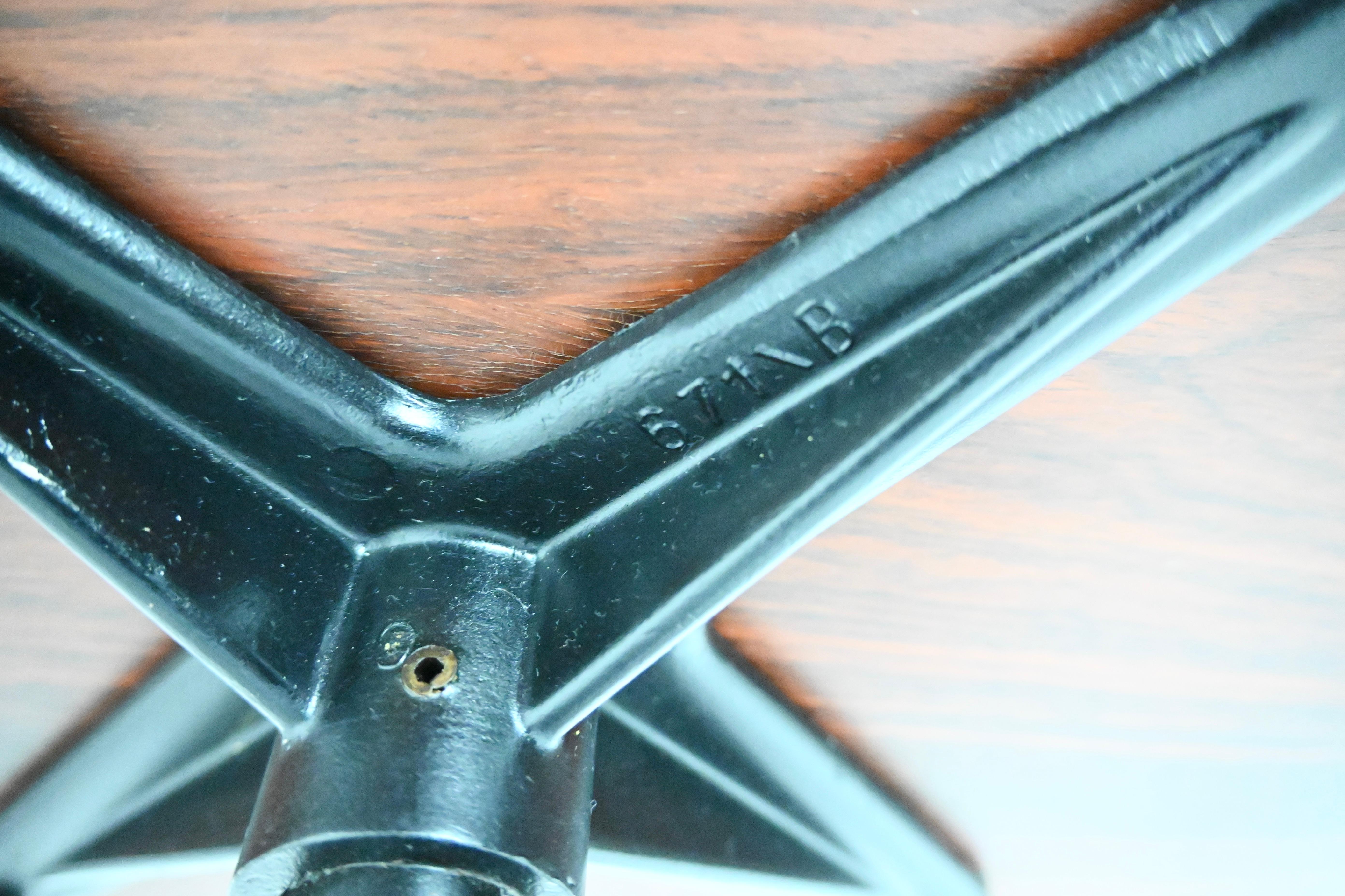 Silla Lounge y Otomana de Charles and Ray Eames para Herman Miller, años 70 en venta 5