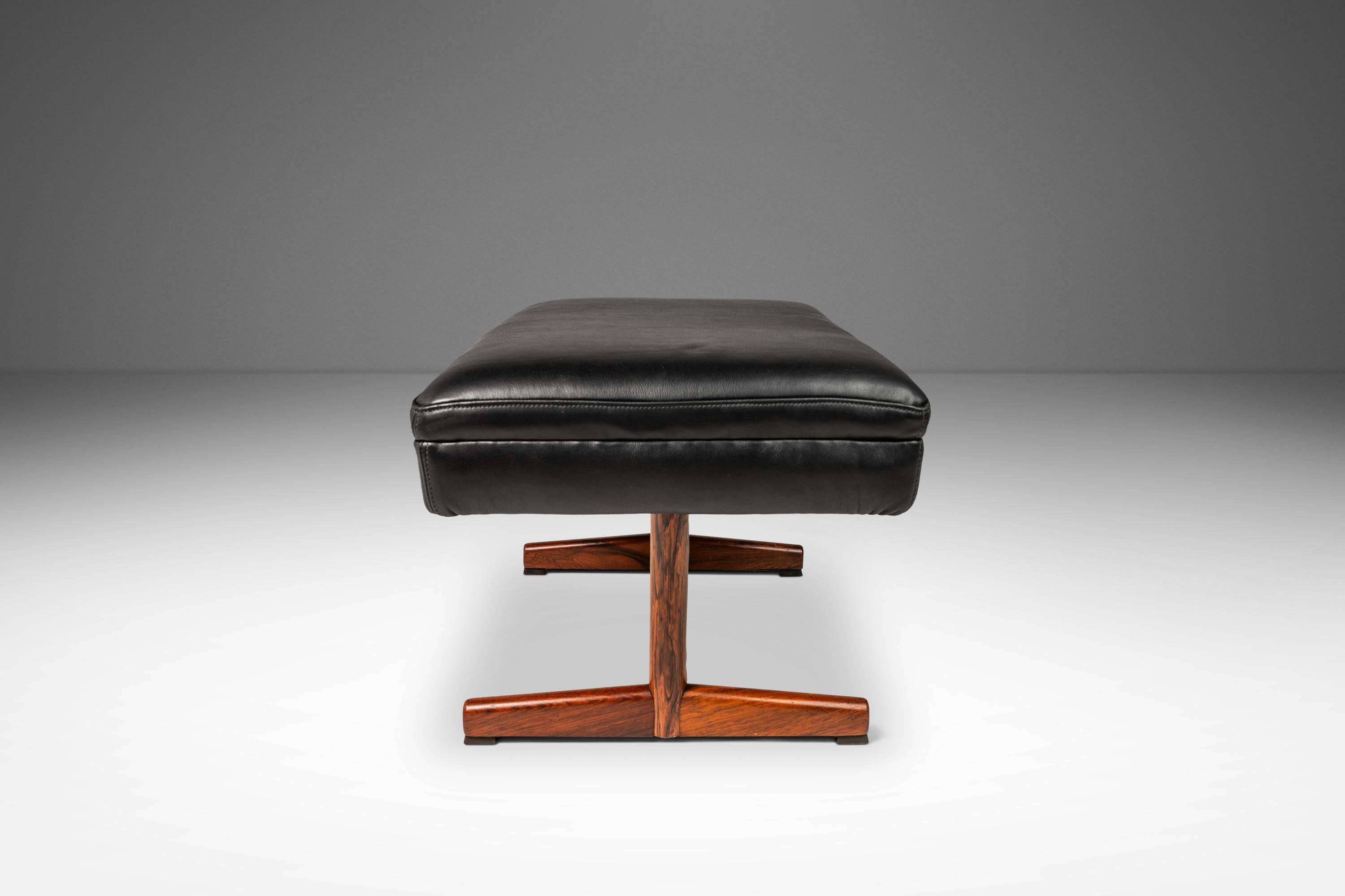 Lounge Chair & Ottoman in Leather, Fredrik A. Kayser, Vatne Møbler, Norway, 1960 For Sale 5