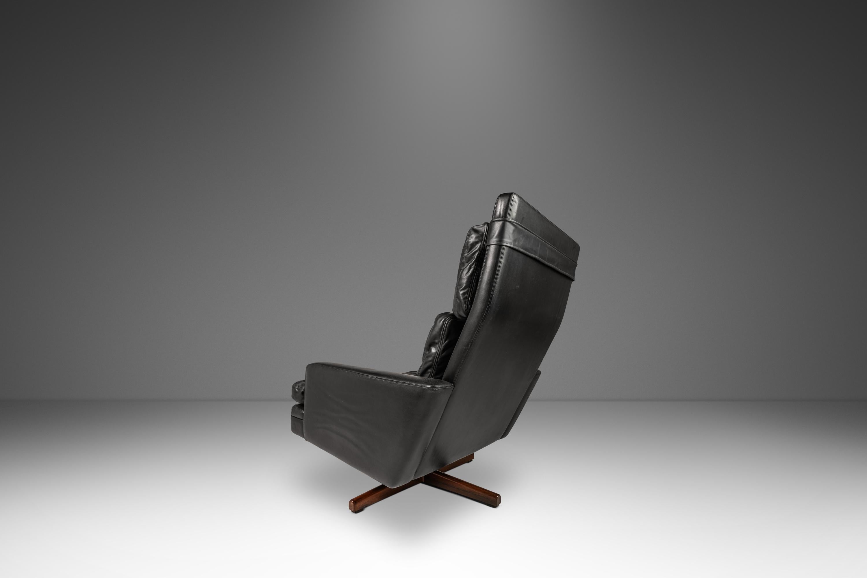 Lounge Chair & Ottoman in Leather, Fredrik A. Kayser, Vatne Møbler, Norway, 1960 For Sale 2