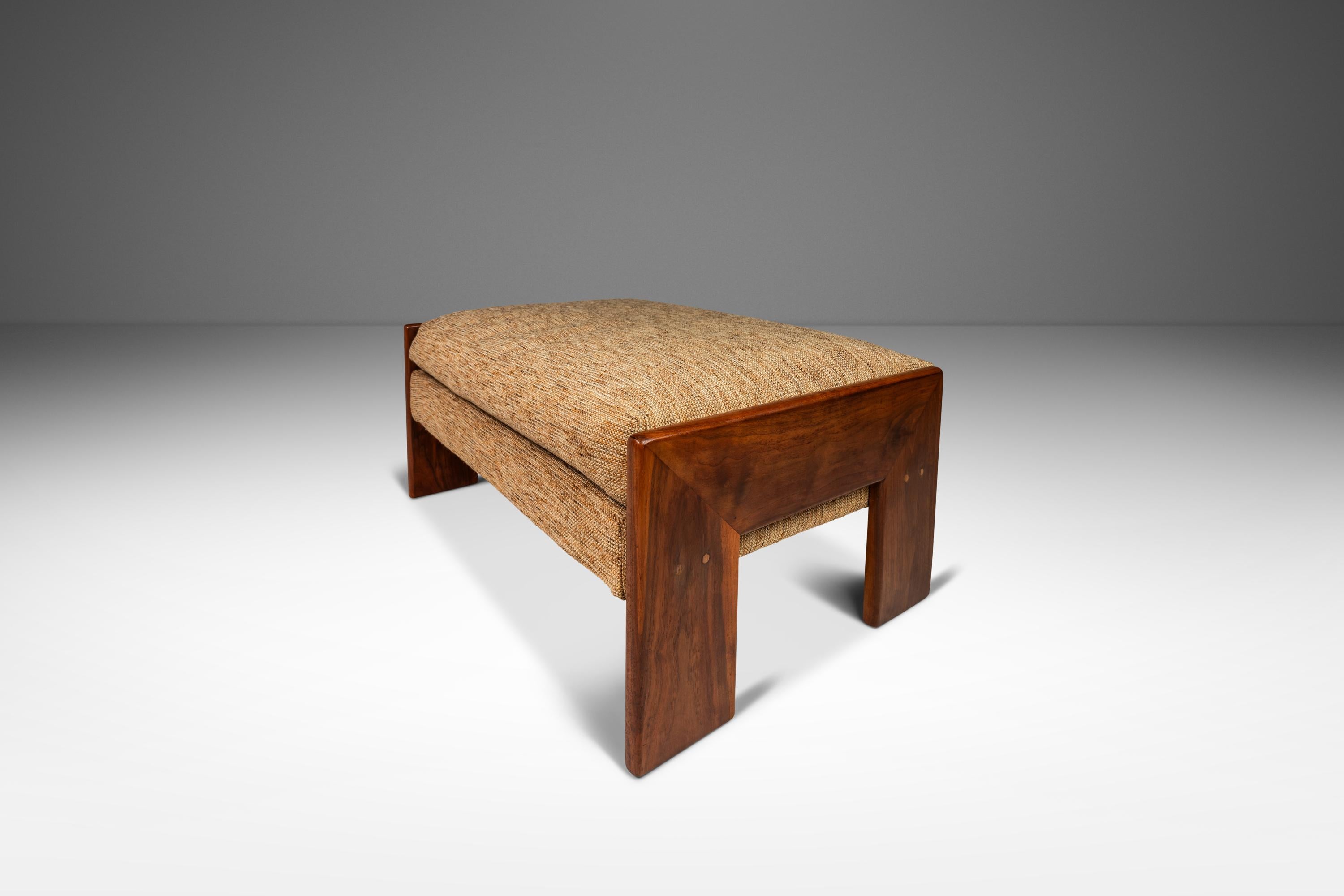 Lounge Chair & Ottoman Set by Adrian Pearsall for Craft Associates, USA, 1960's For Sale 3