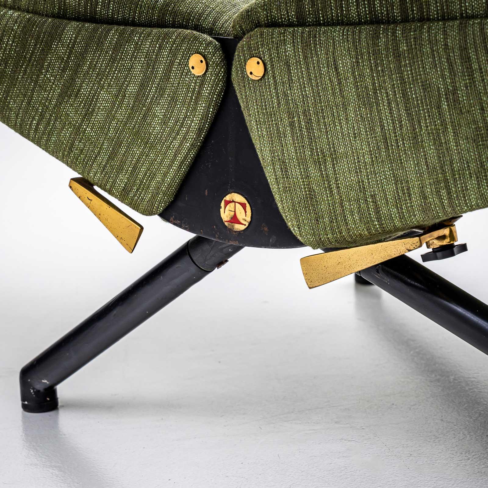 Lounge Chair P40 by Osvaldo Borsani for Tecno Italy, Design 1955 For Sale 2