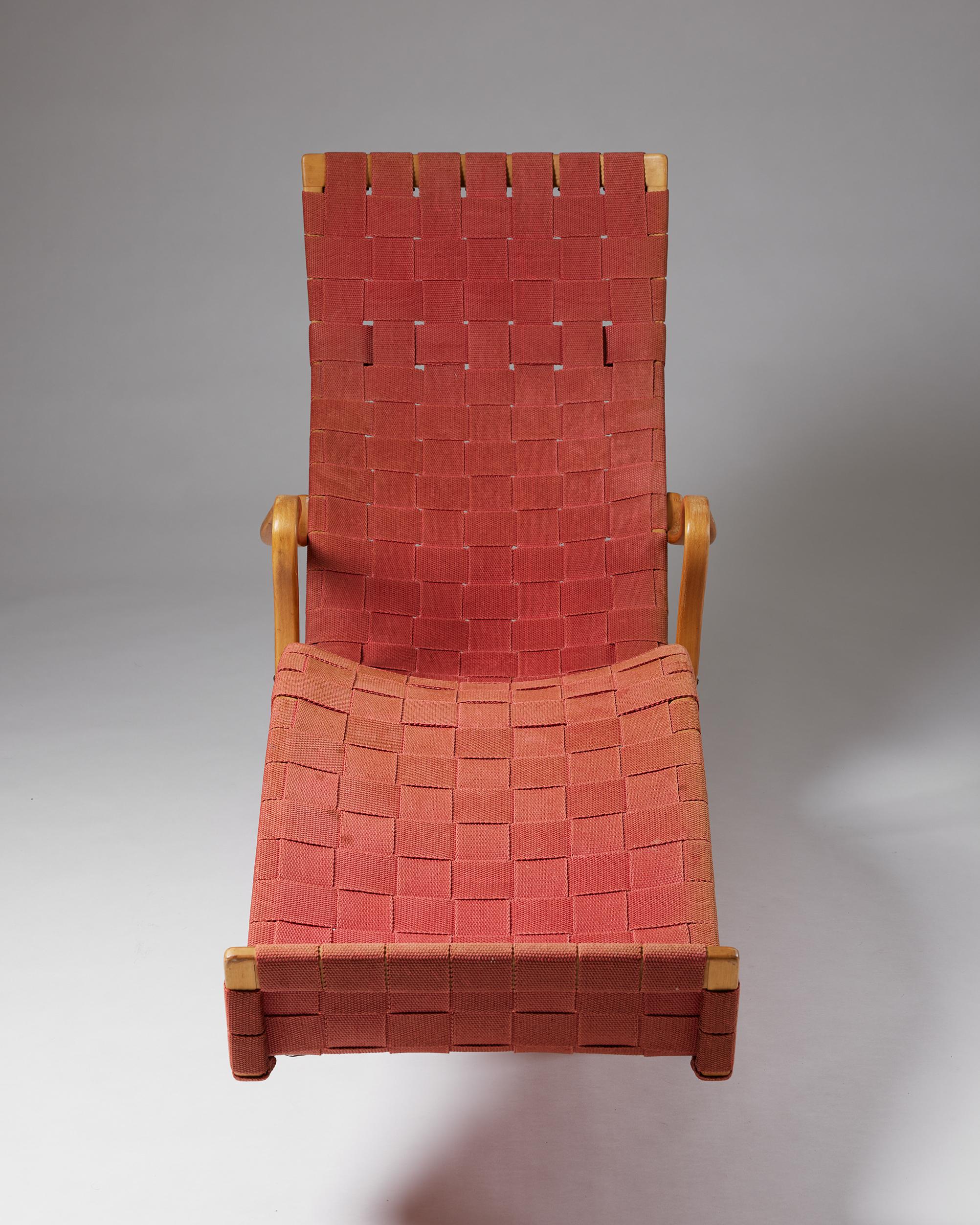 Mid-Century Modern Lounge Chair ‘Pernilla 3’ Designed by Bruno Mathsson for Karl Mathsson, Sweden For Sale