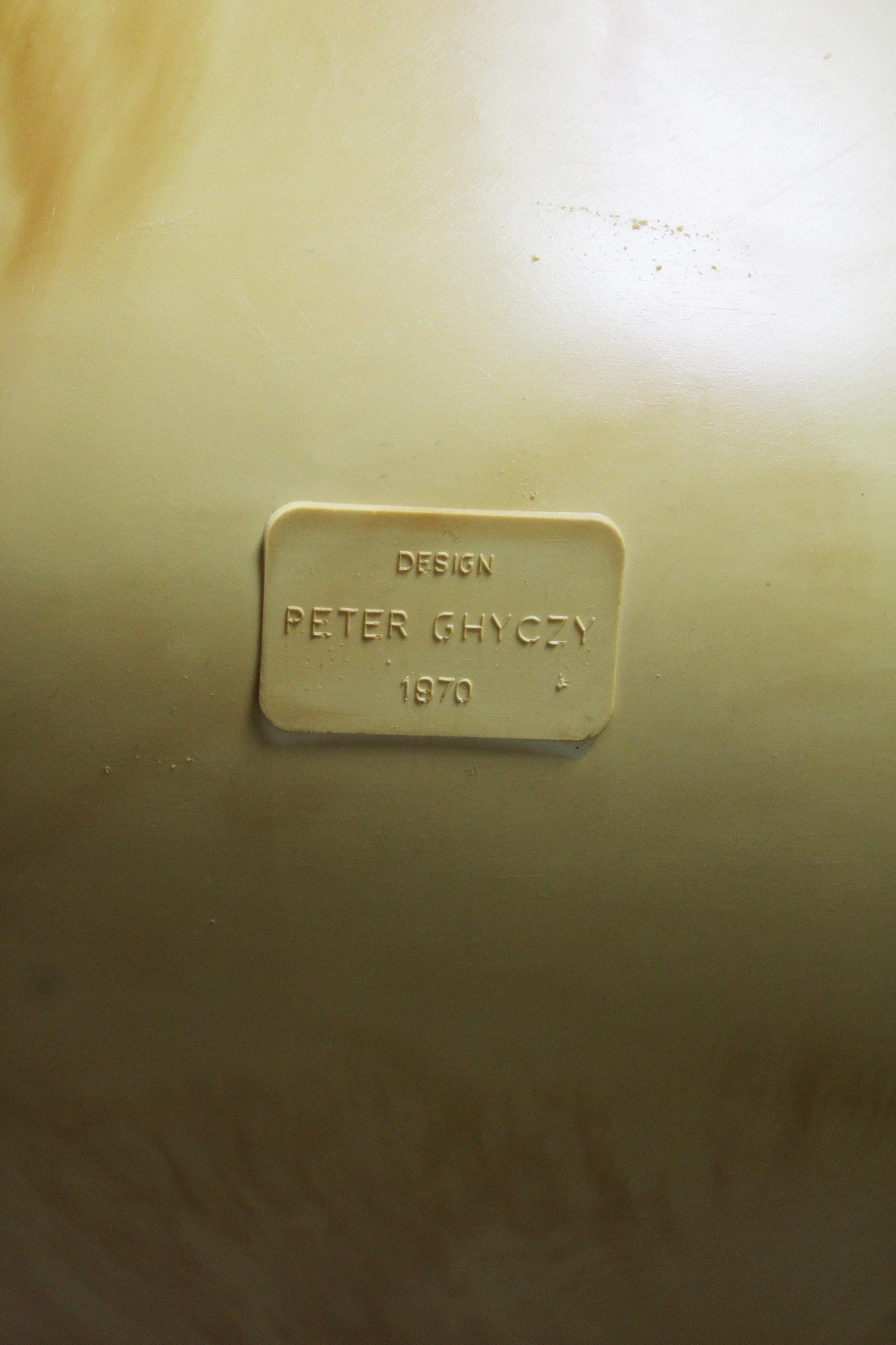 Lounge Chair Peter Ghyczy GN2 Vintage 1970's Space Age Polyurethane Yellow Ochre For Sale 6