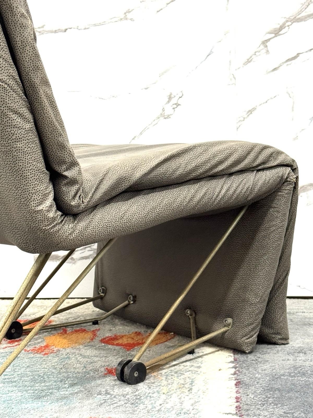 Lounge Chair Poltrona Geometric Design Postmodern Modernariato 1980’s im Angebot 3