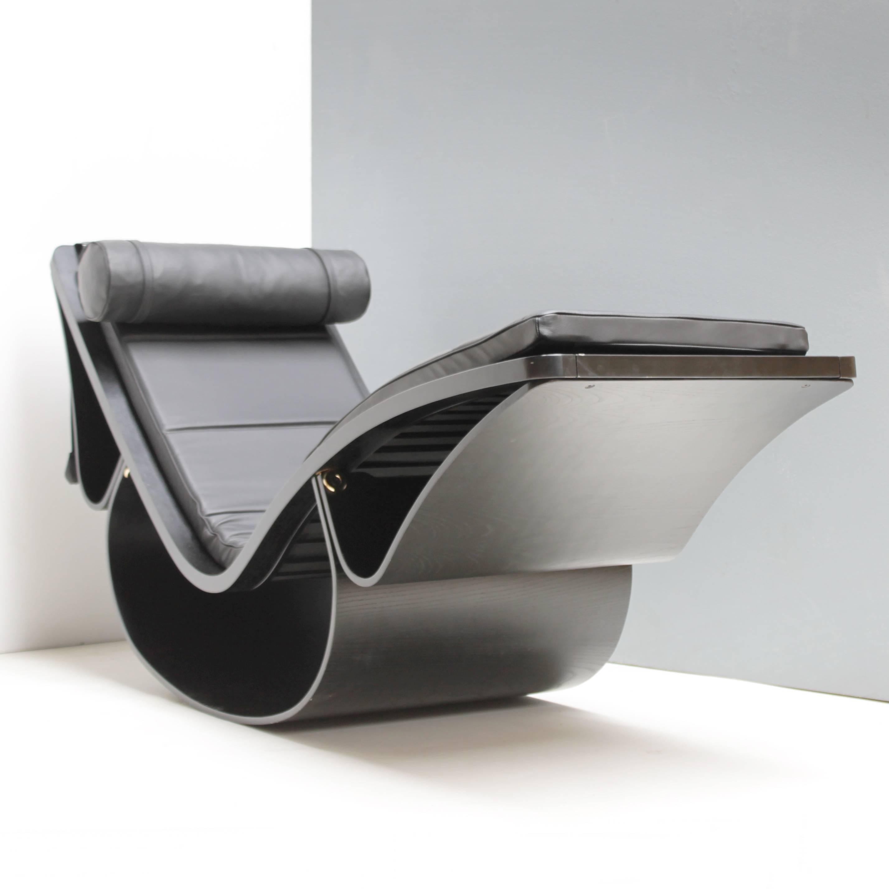 Stained Lounge Chair 'Rio' by Oscar Niemeyer for Fasem International