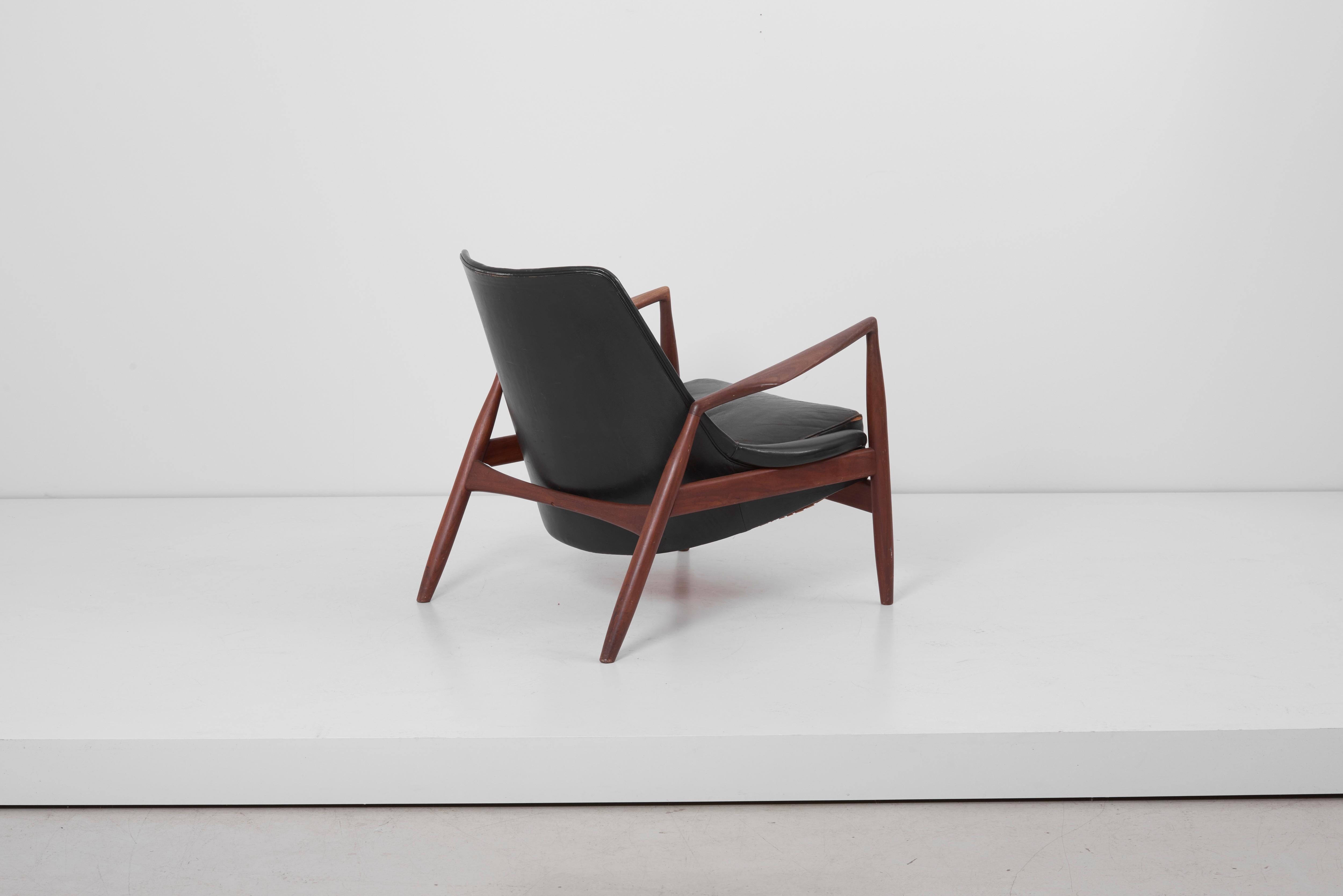 Swedish Lounge Chair Seal 'Sälen', Model 503-799 by Ib Kofod-Larsen for OPE Olof Persson