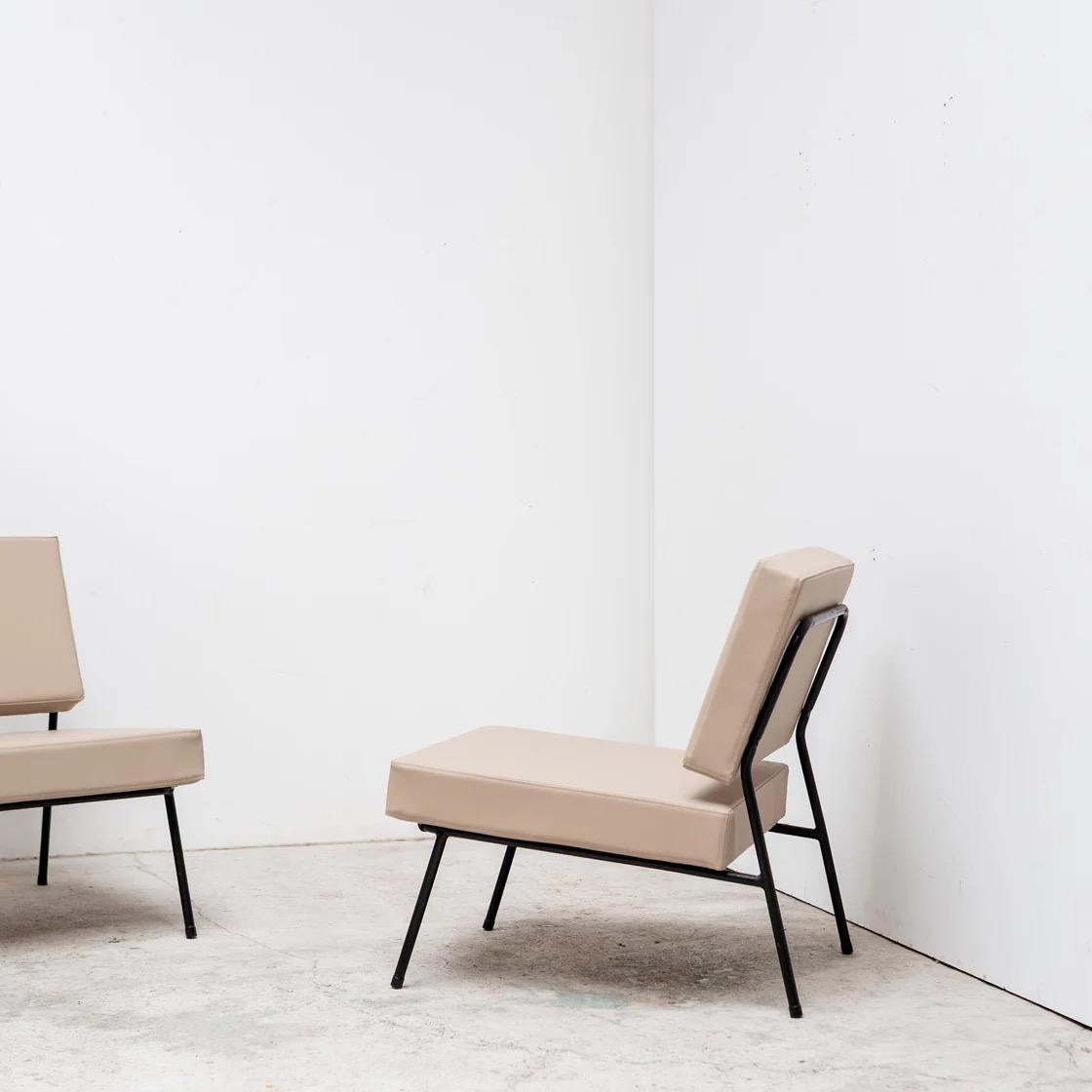 Chaise longue set of 2by Pierre Guariche Bon état - En vente à Tokyo, Tokyo
