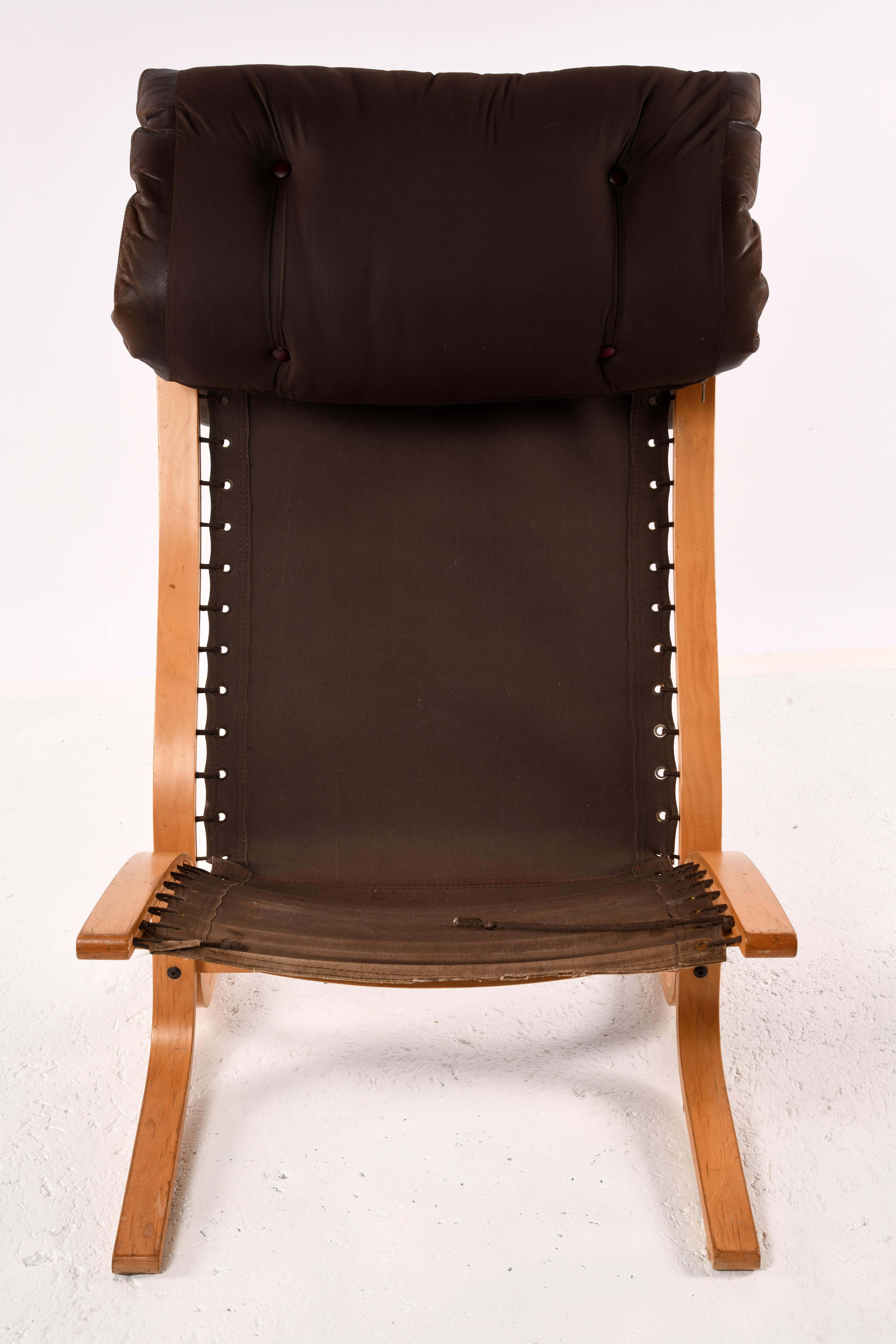 Lounge chair Siesta designed by Ingmar Relling with leather cushion  10