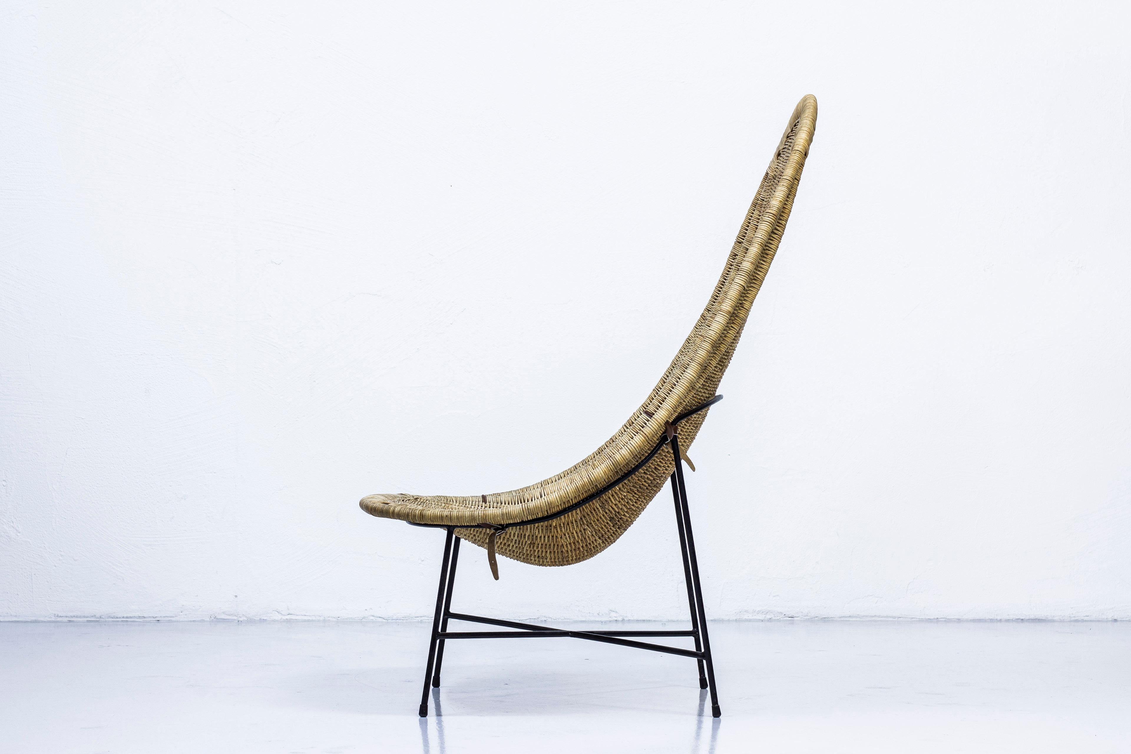 Scandinavian Modern Lounge Chair 