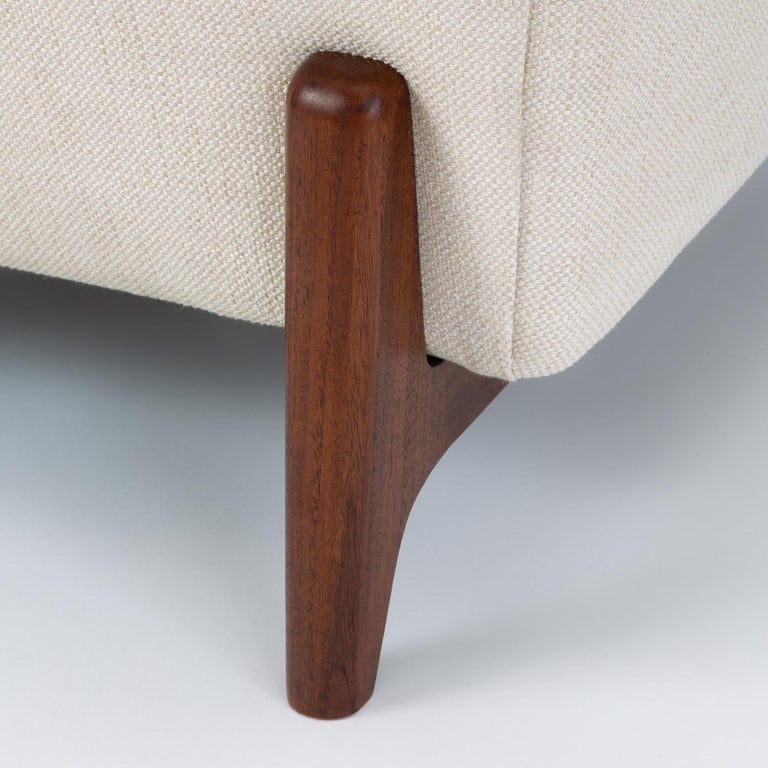 Lounge Chair with Bracket Base by Roger Sprunger for Dunbar at 1stdibs