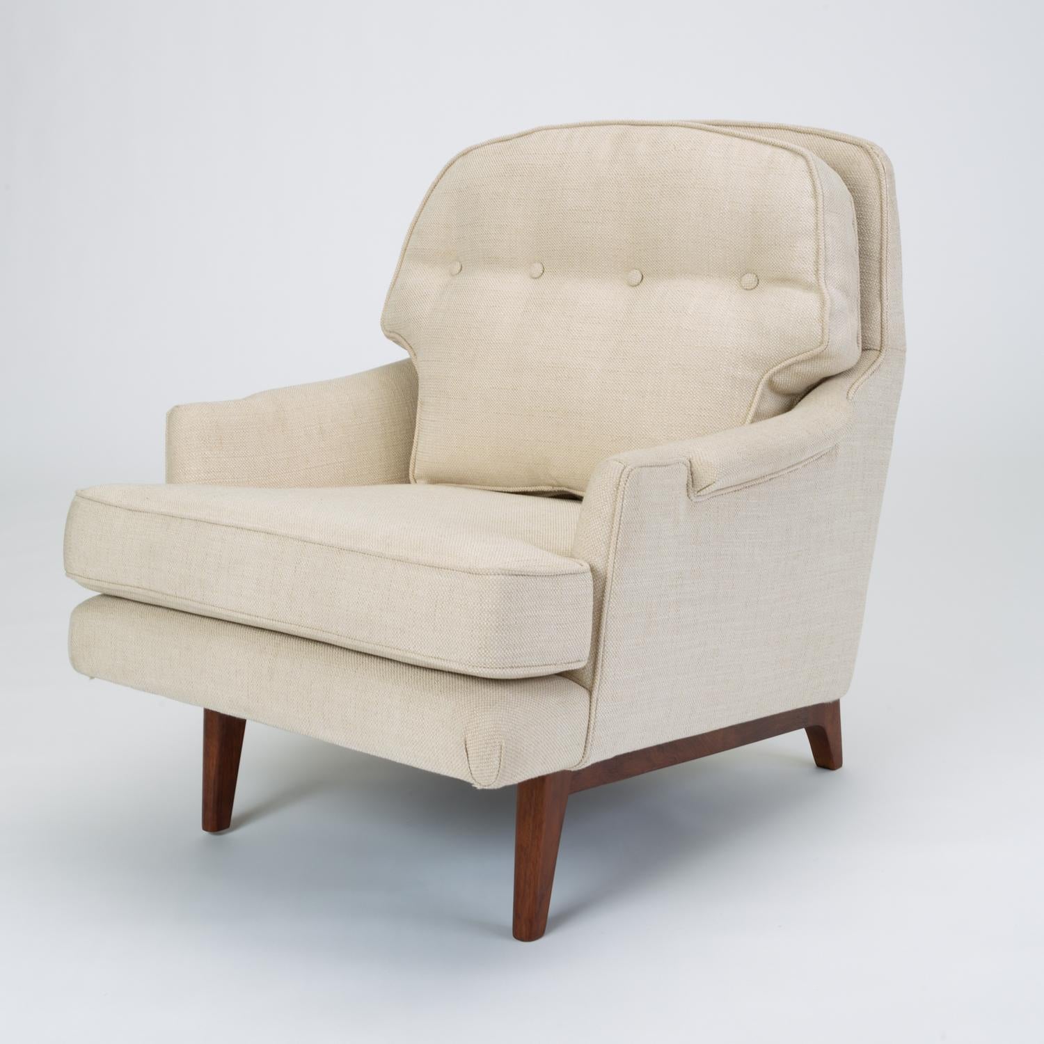 American Lounge Chair with Bracket Base by Roger Sprunger for Dunbar