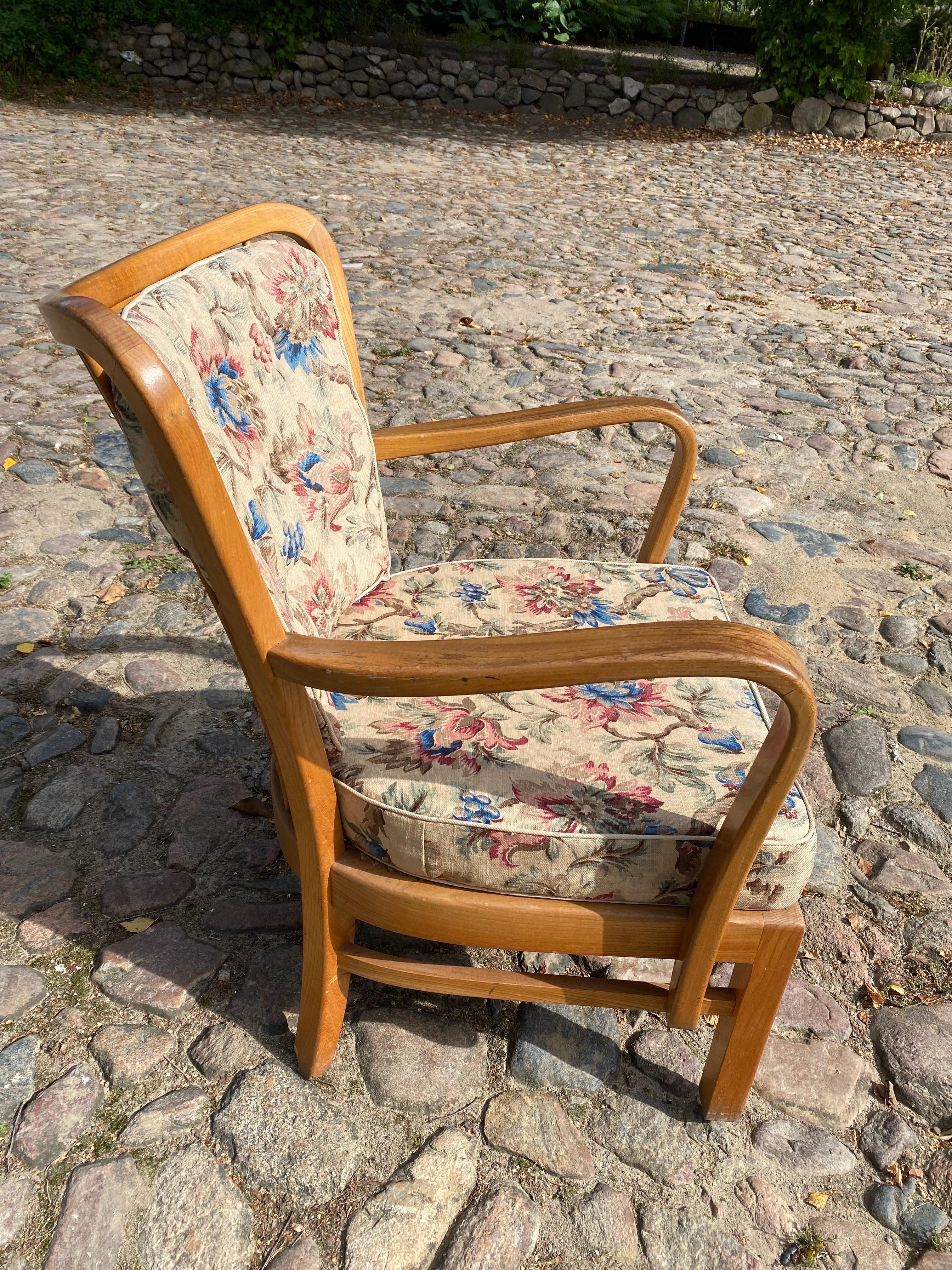 Lounge Chair with Cane by Fritz Hansen, 1930s For Sale 2