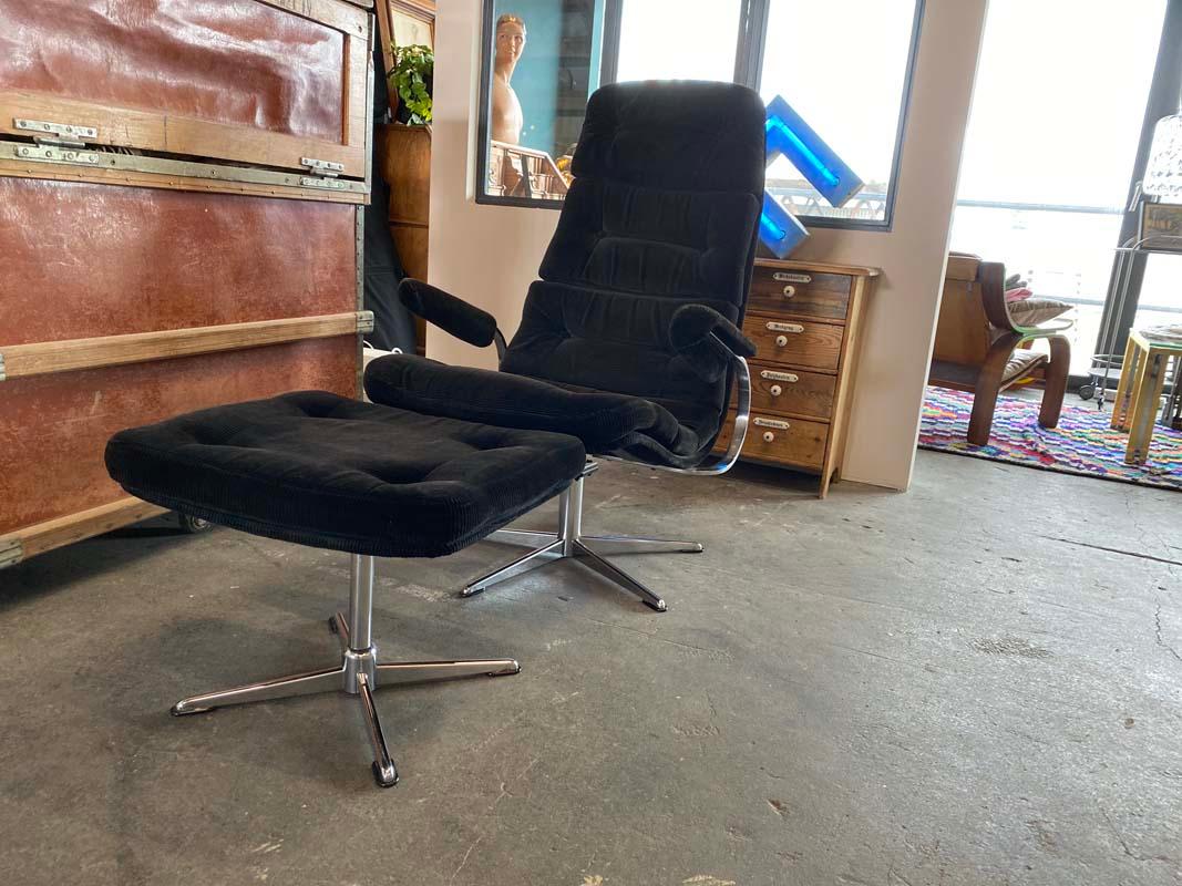 Mid-Century Modern Lounge Chair with Foot Stool, Swivel, 1960s