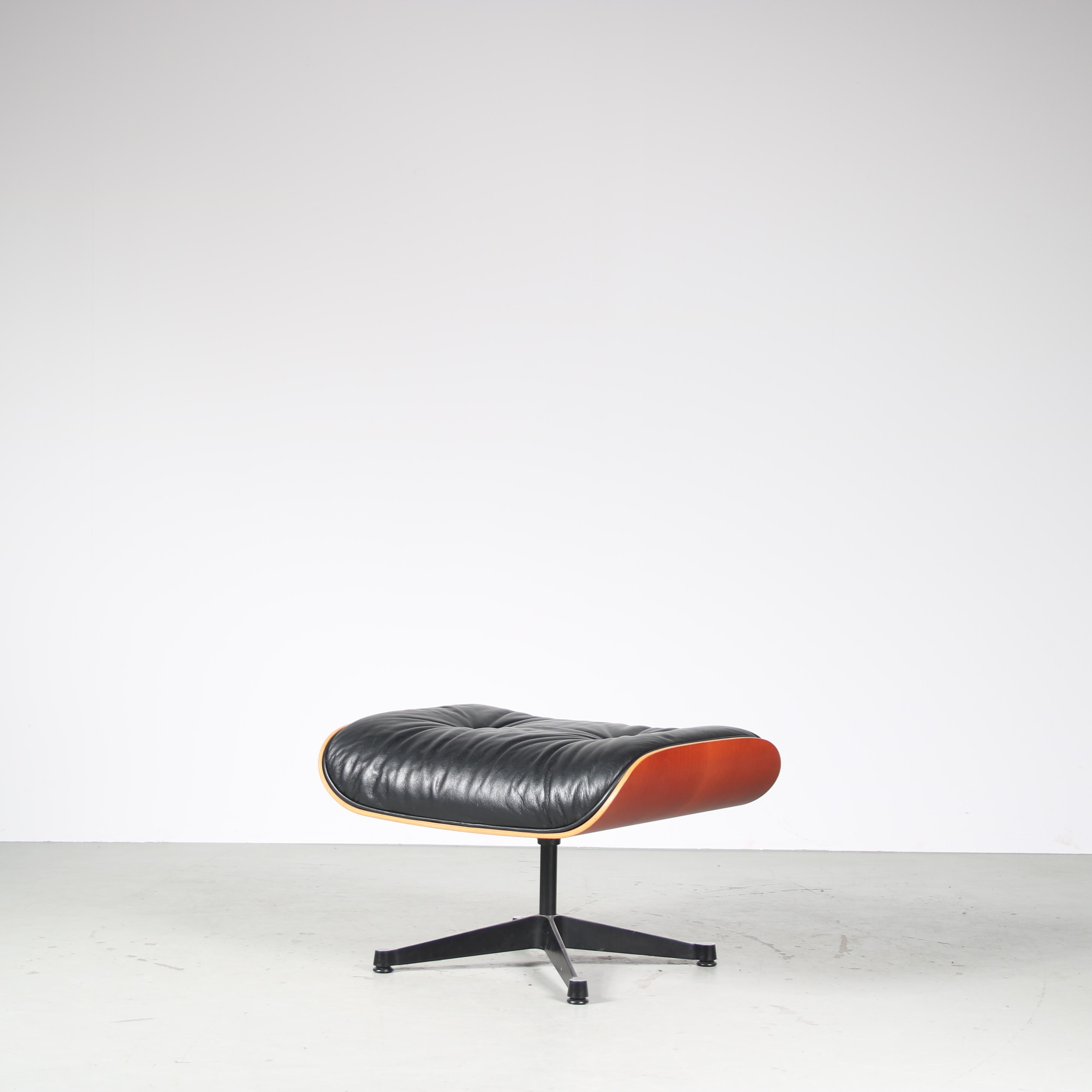 Lounge Chair with Ottoman by Charles & Ray Eames for Vitra, Germany 2004 13