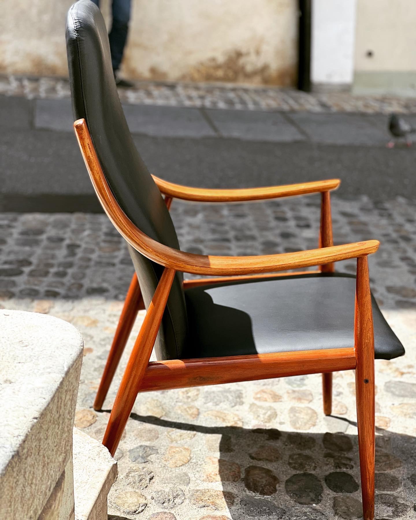 Lounge Chair with Ottoman by Peter Hvidt for France & Son, Denmark, 1950s In Good Condition In Basel, BS