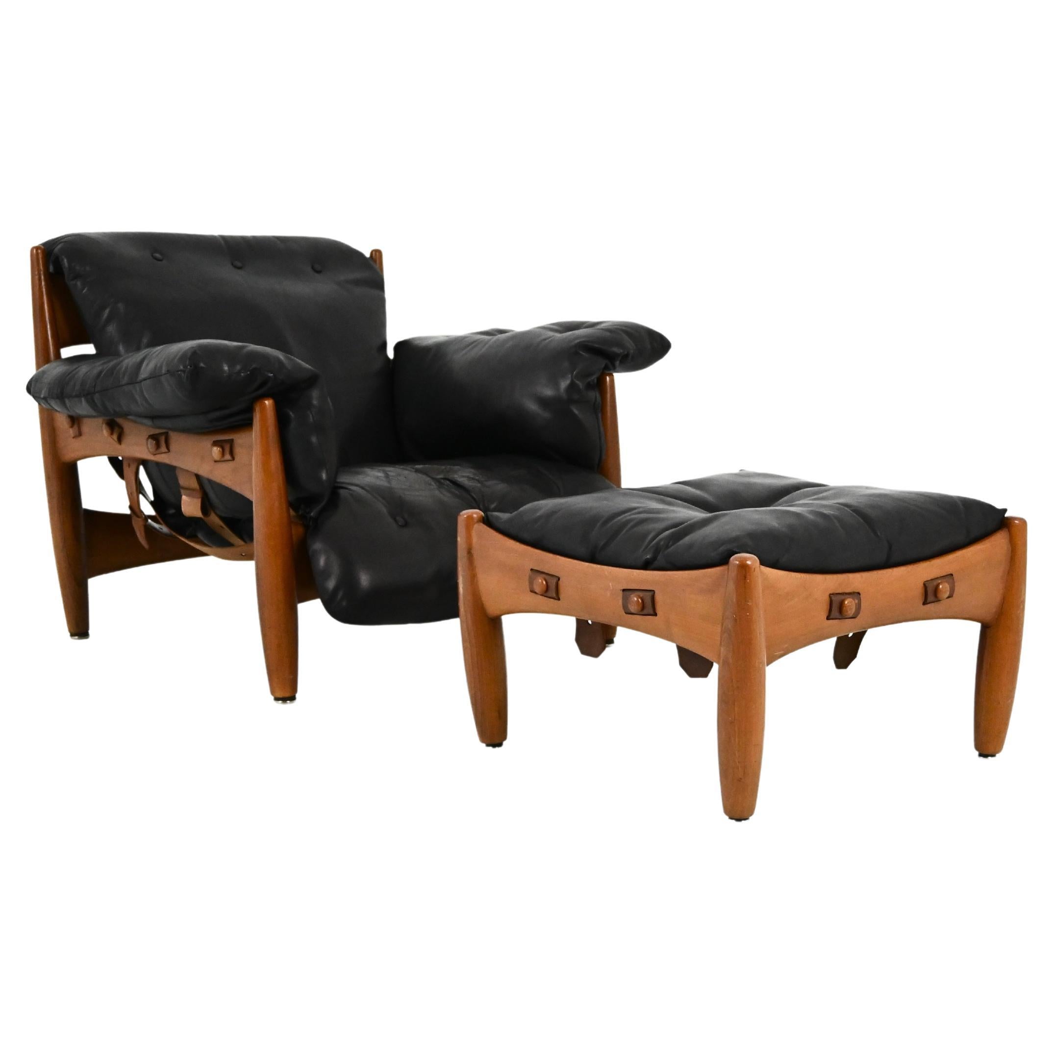 Sedia da salotto con ottomana "Sheriff" di Sergio Rodrigues per ISA Bergamo, anni 
60 in vendita