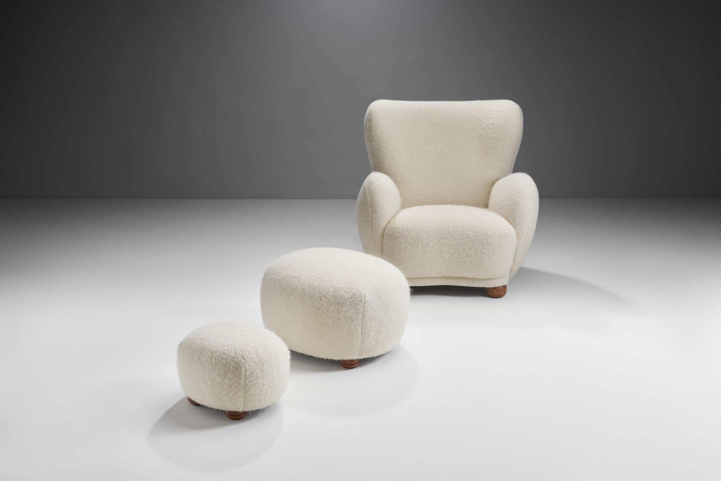 Mid-17th Century Lounge Chair with Ottomans by Danish Cabinetmaker, Denmark, 1960s