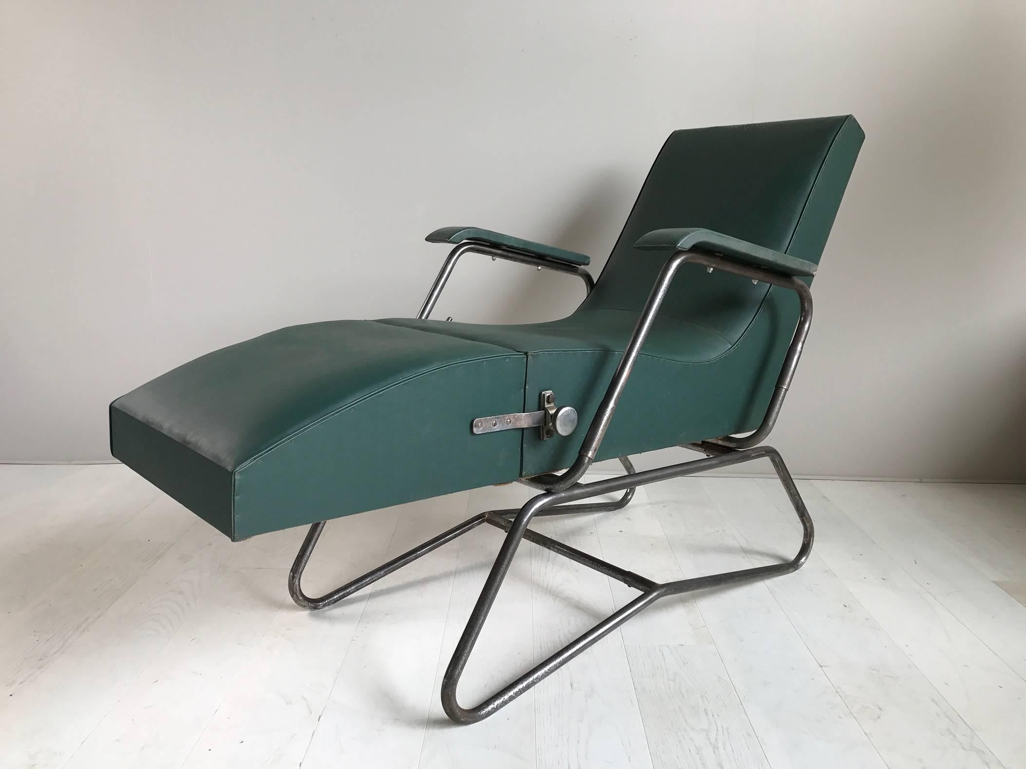 Exceptional lounge chair system tubular metal and green moleskin signed Dupré and Perrin, Paris, France 1930. 
The design is attributed to Maurice Barret, interior architect member of the UAM (Union of Modern Artists). The footrest is removable,