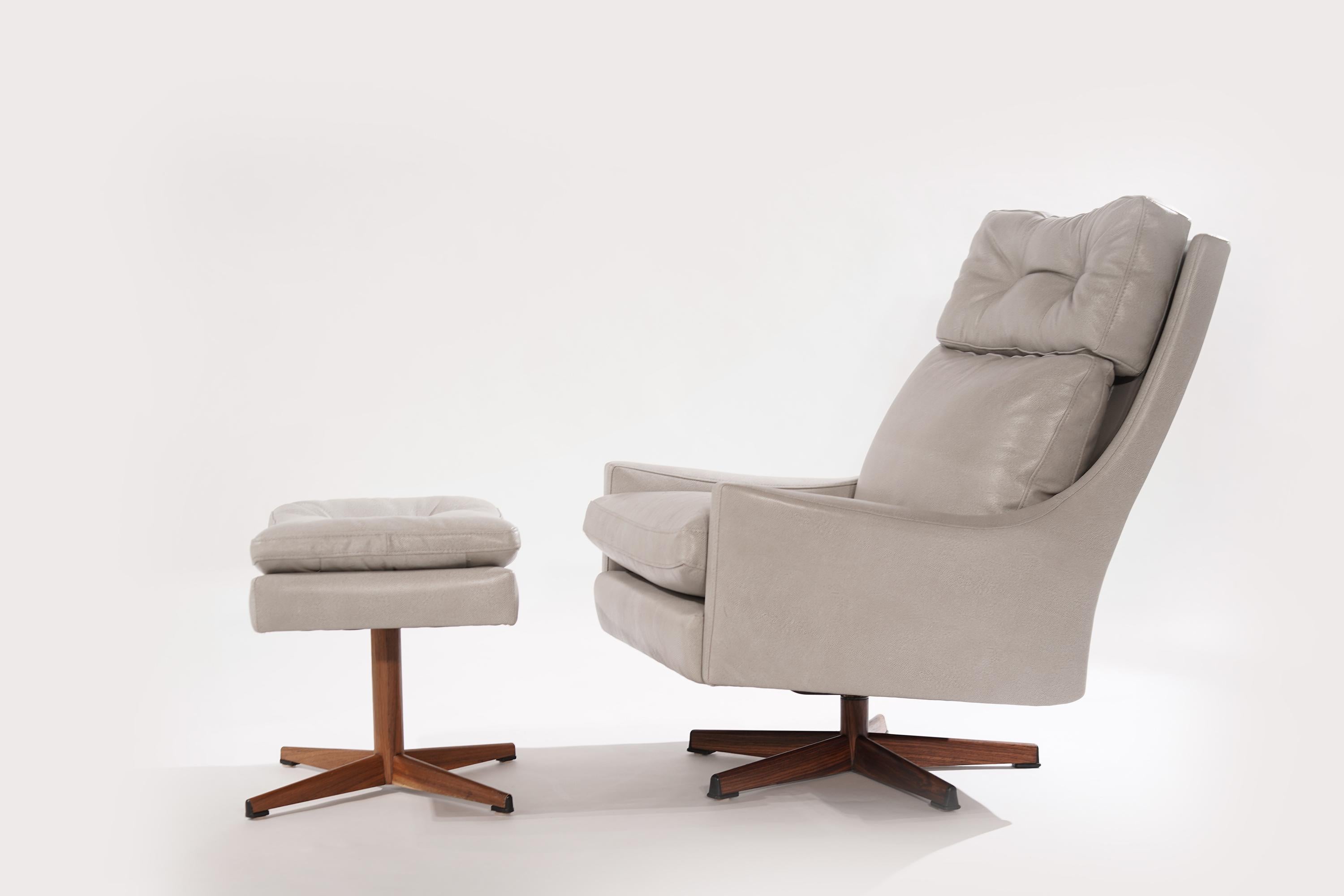Lounge Chair and Ottoman by Ib Kofod-Larsen, Denmark, 1950s 8