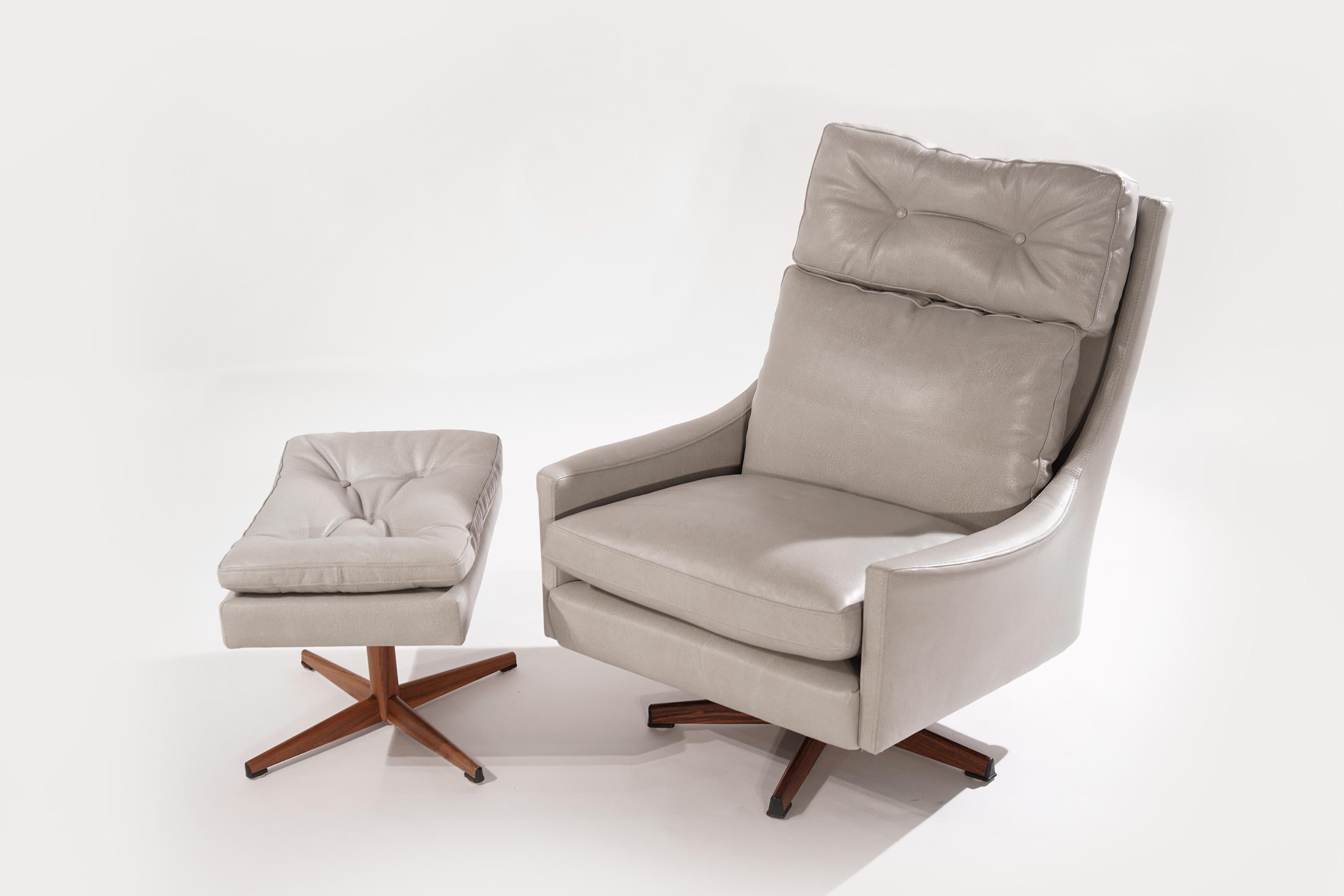 Lounge Chair and Ottoman by Ib Kofod-Larsen, Denmark, 1950s 2
