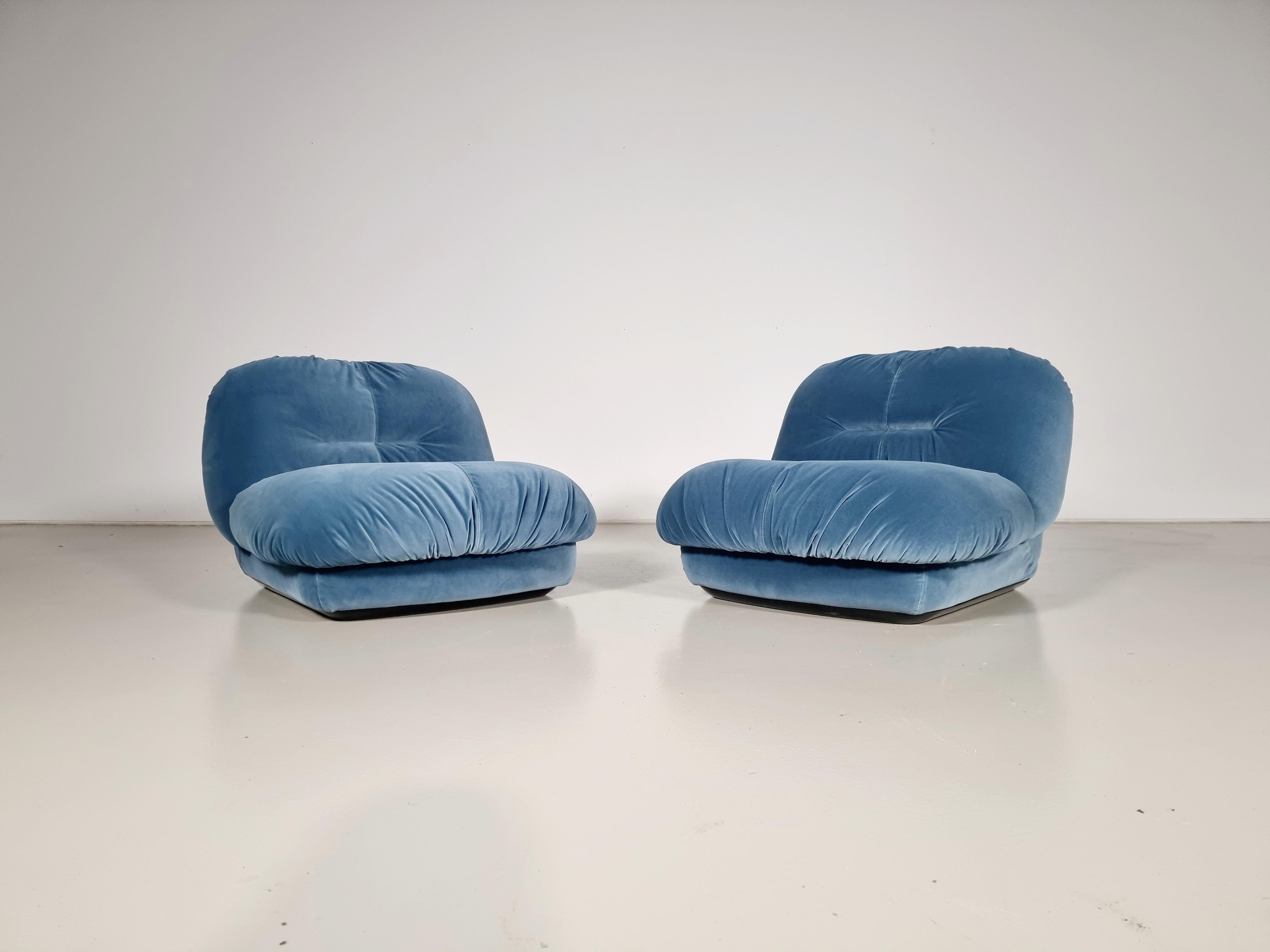 Velvet Lounge Chairs by Alberto Rosselli for Saporiti, 1970s