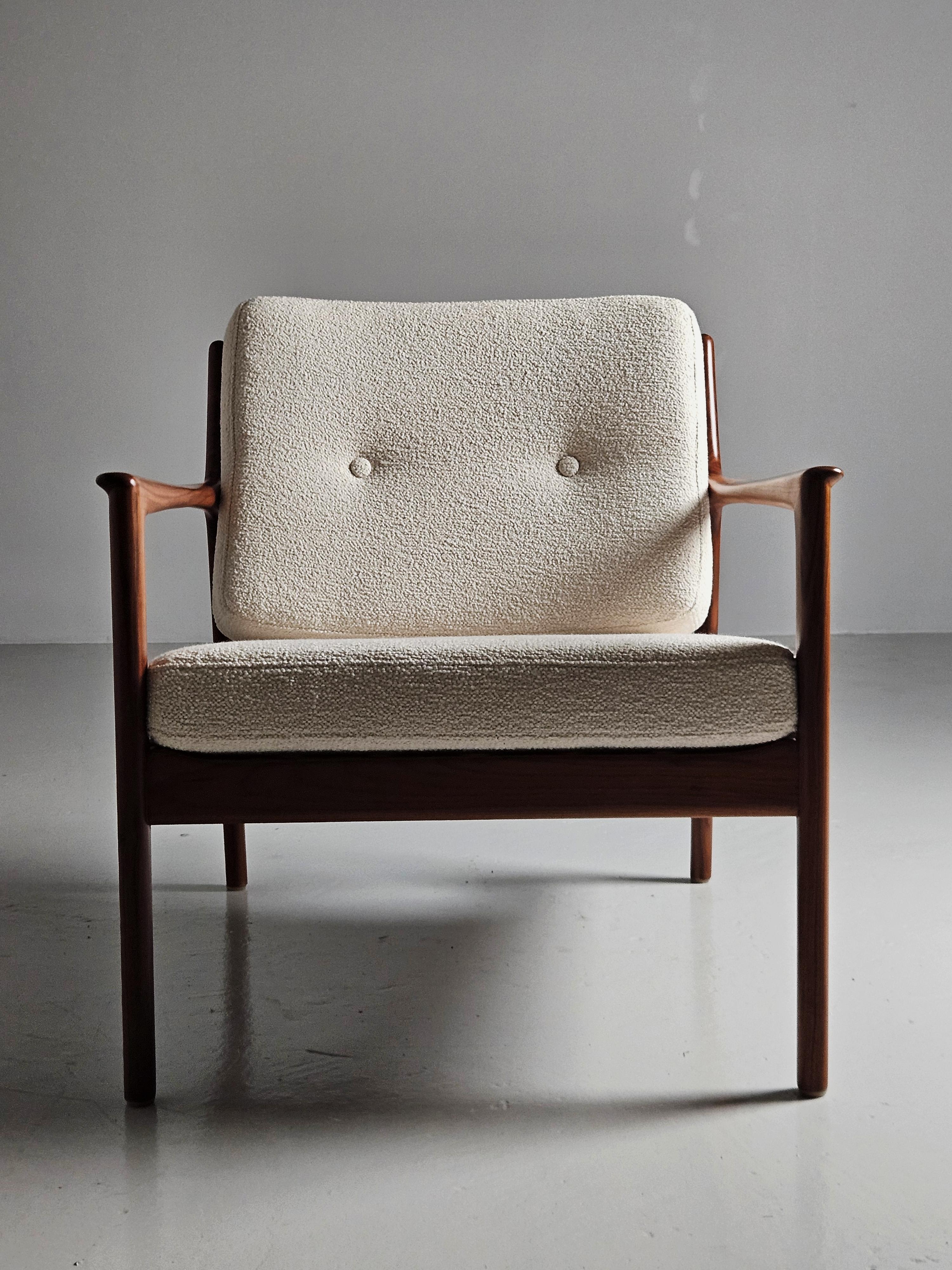 Lounge chairs by Folke Ohlsson for DUX, Sweden, 1960s In Good Condition In Eskilstuna, SE